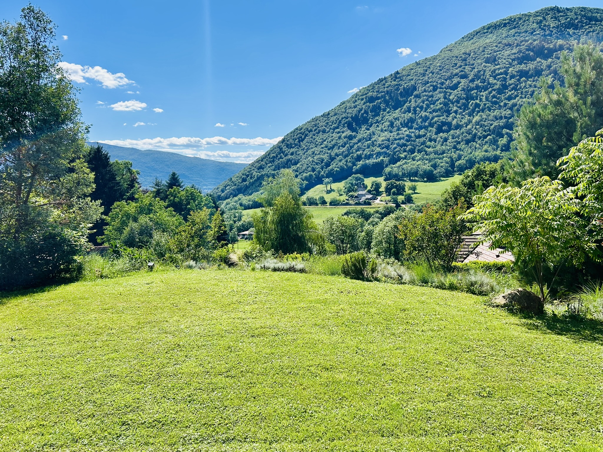 French property for sale in Bluffy, Haute-Savoie - €1,295,000 - photo 