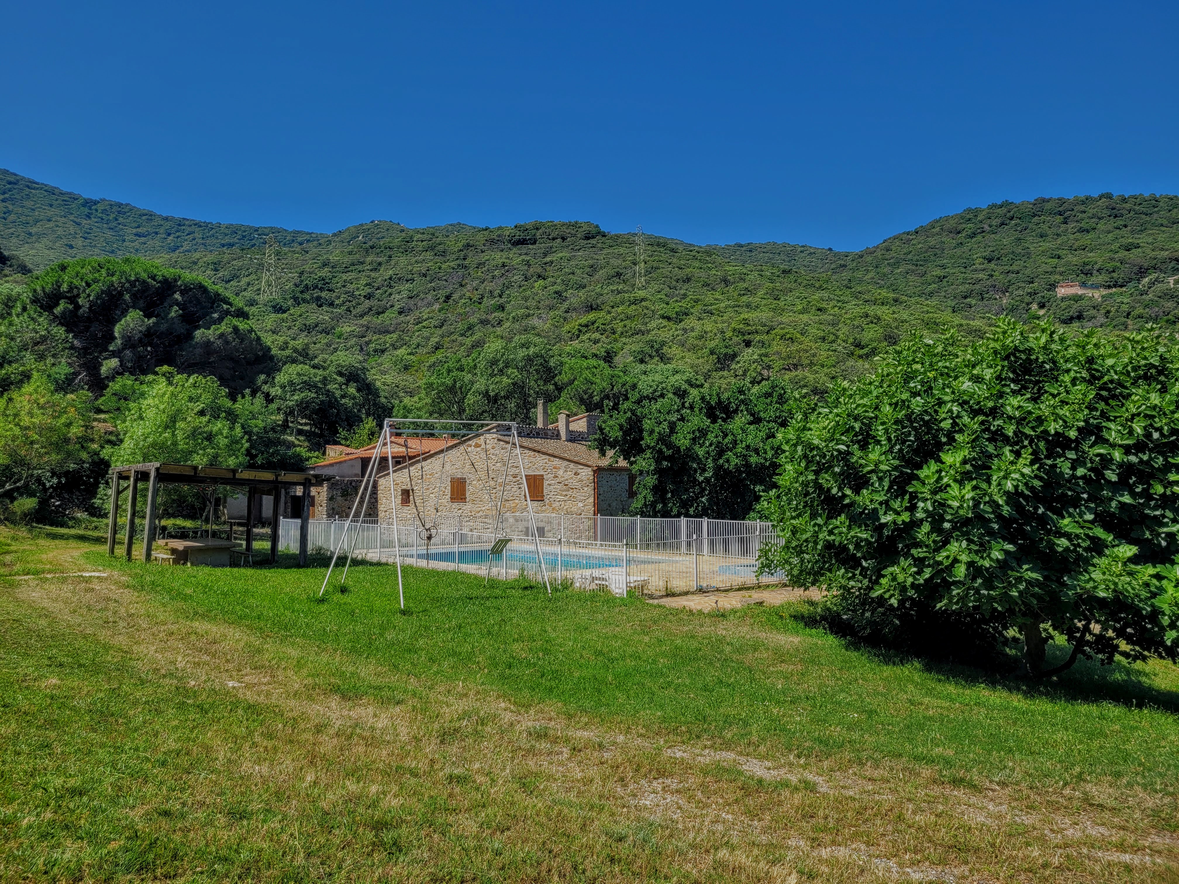 French property for sale in Argelès-sur-Mer, Pyrénées-Orientales - €790,000 - photo 