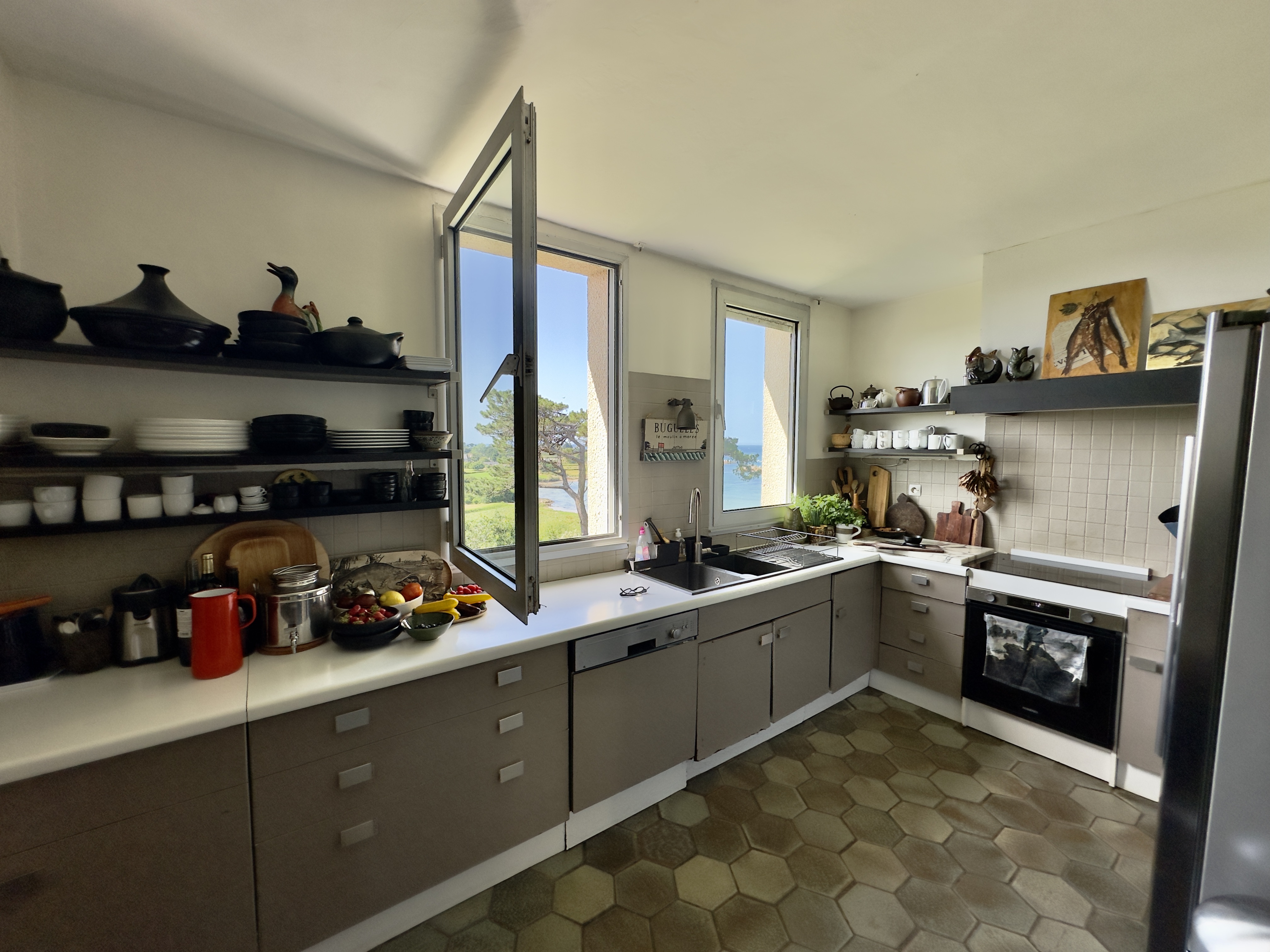 French property for sale in Penvénan, Côtes-d'Armor - €998,400 - photo 