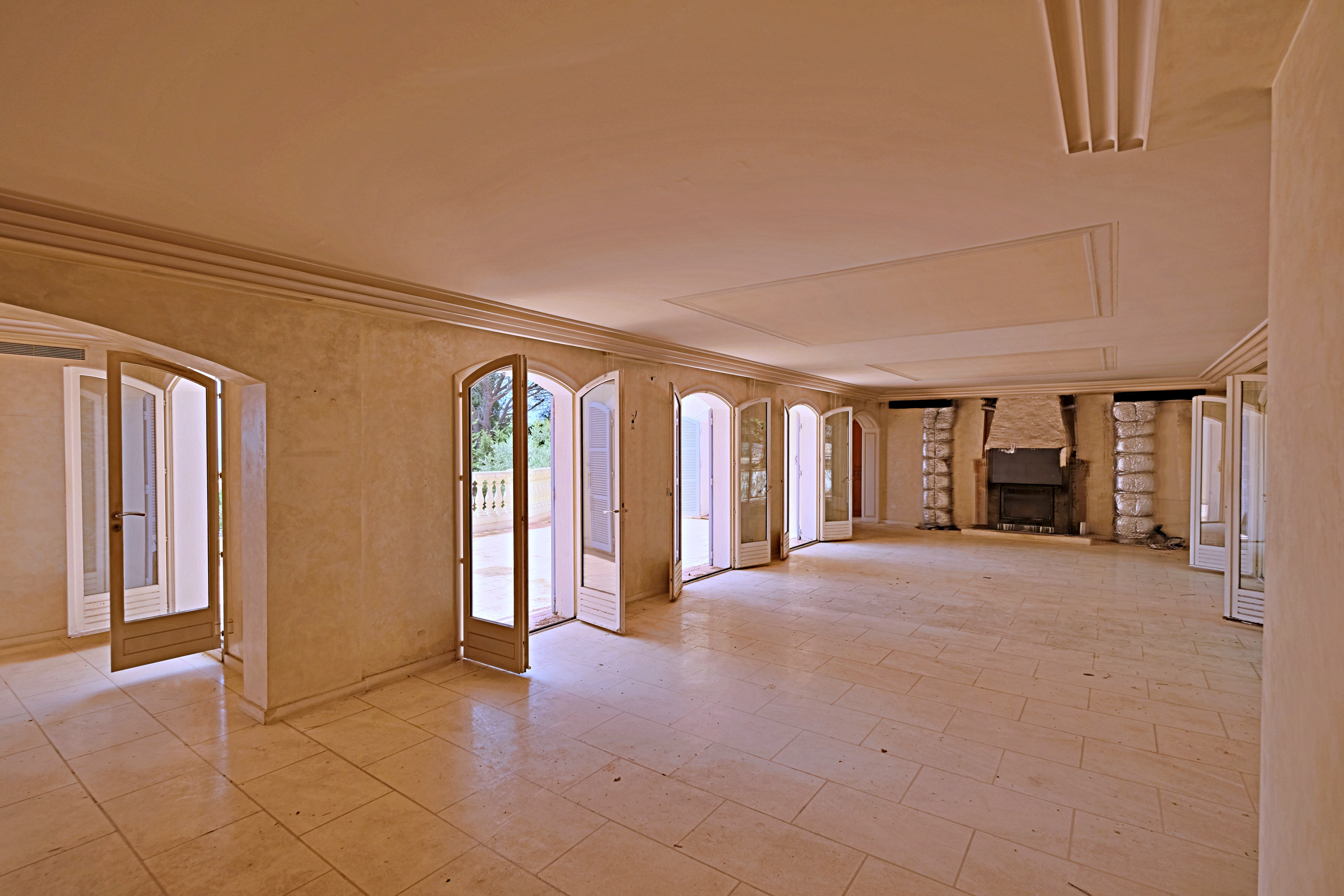 French property for sale in Saint-Jean-Cap-Ferrat, Alpes-Maritimes - €12,600,000 - photo 