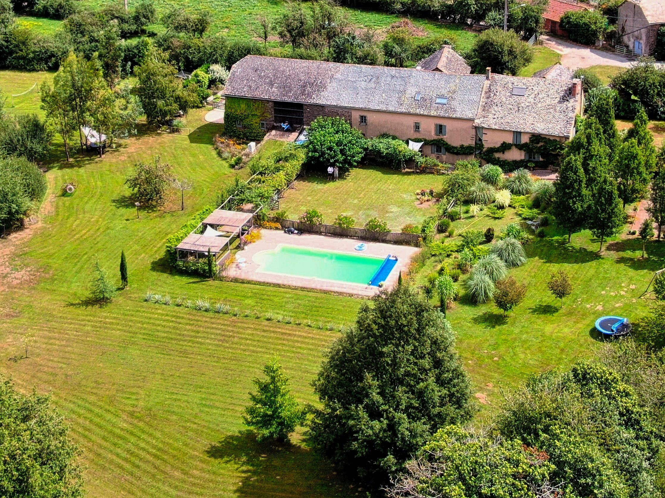 Propriété en France à vendre à Lacapelle-Pinet, Tarn - €669 000 - photo 