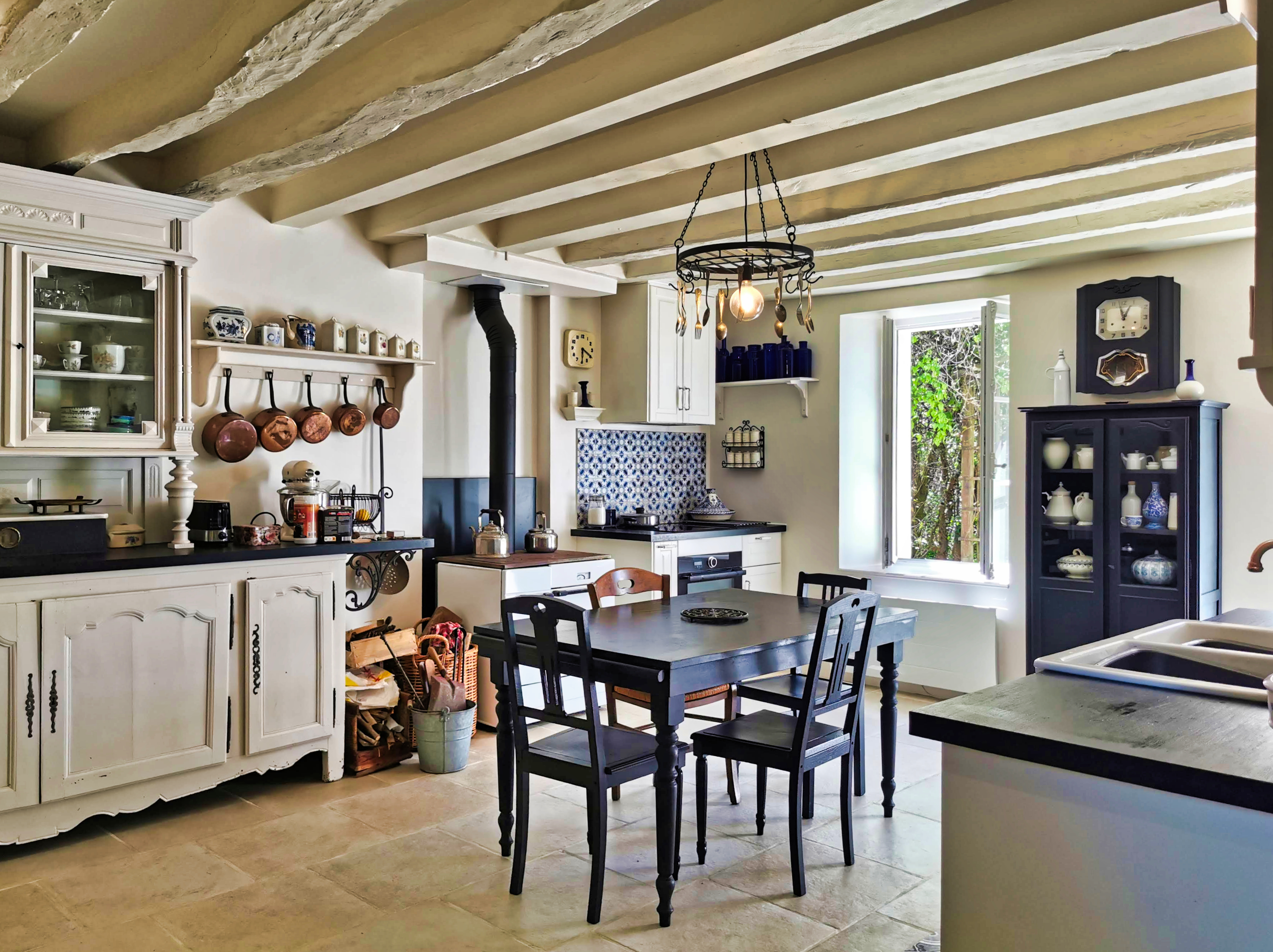 Propriété en France à vendre à Saint-Aignan, Loir-et-Cher - €540 600 - photo 