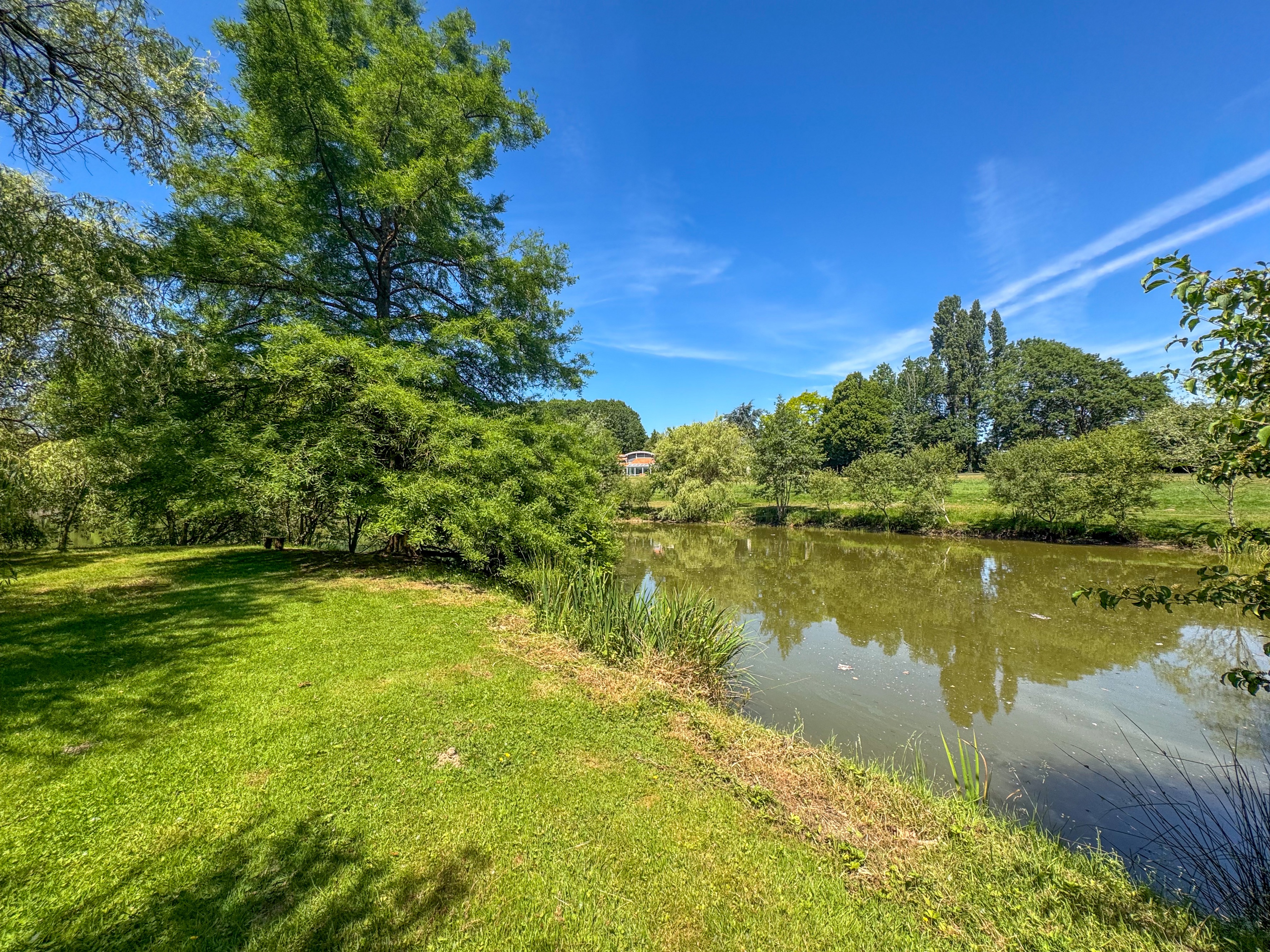 French property for sale in Combrand, Deux-Sèvres - €690,000 - photo 