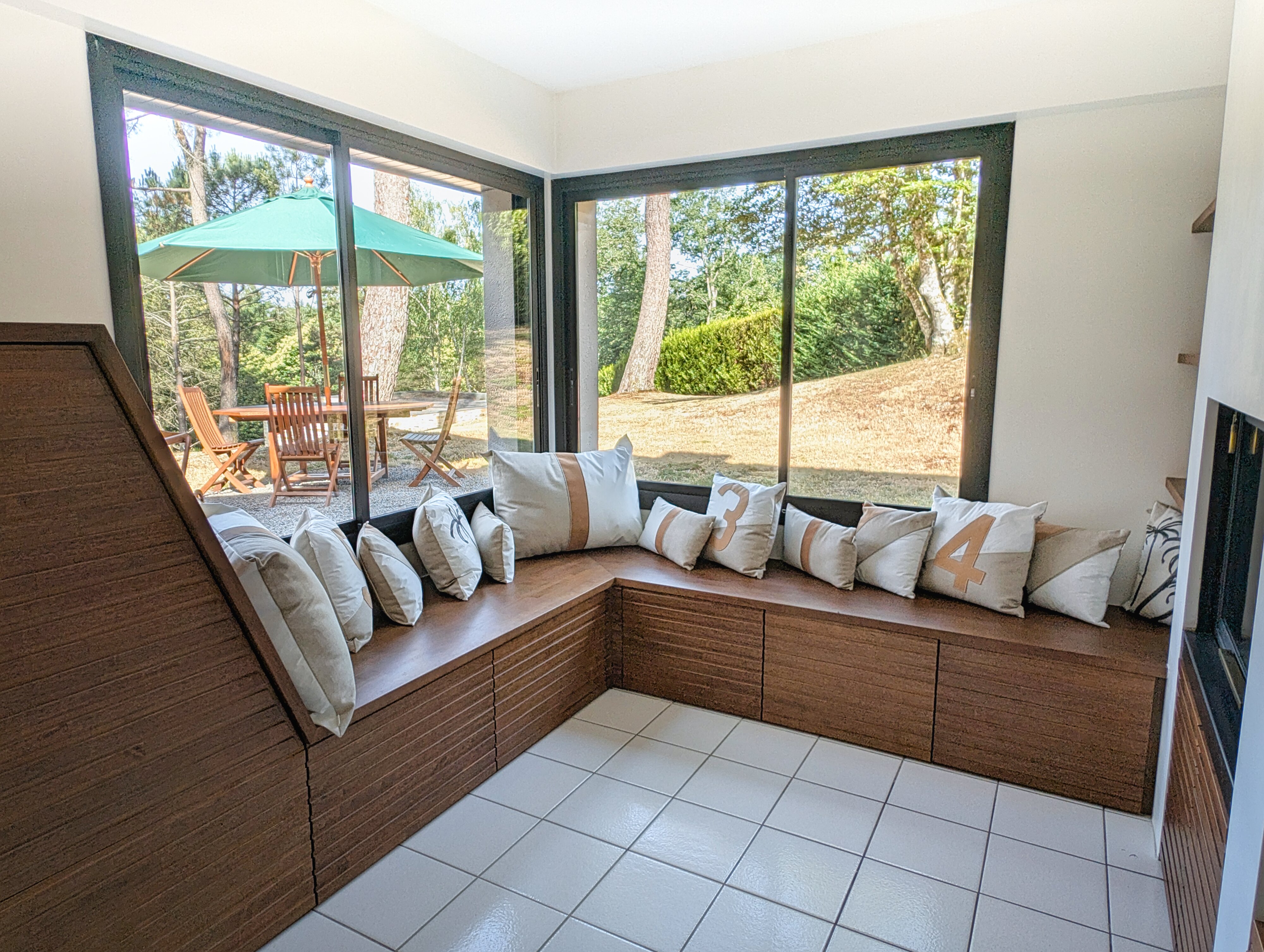 Propriété en France à vendre à Ambazac, Haute-Vienne - €530 000 - photo 