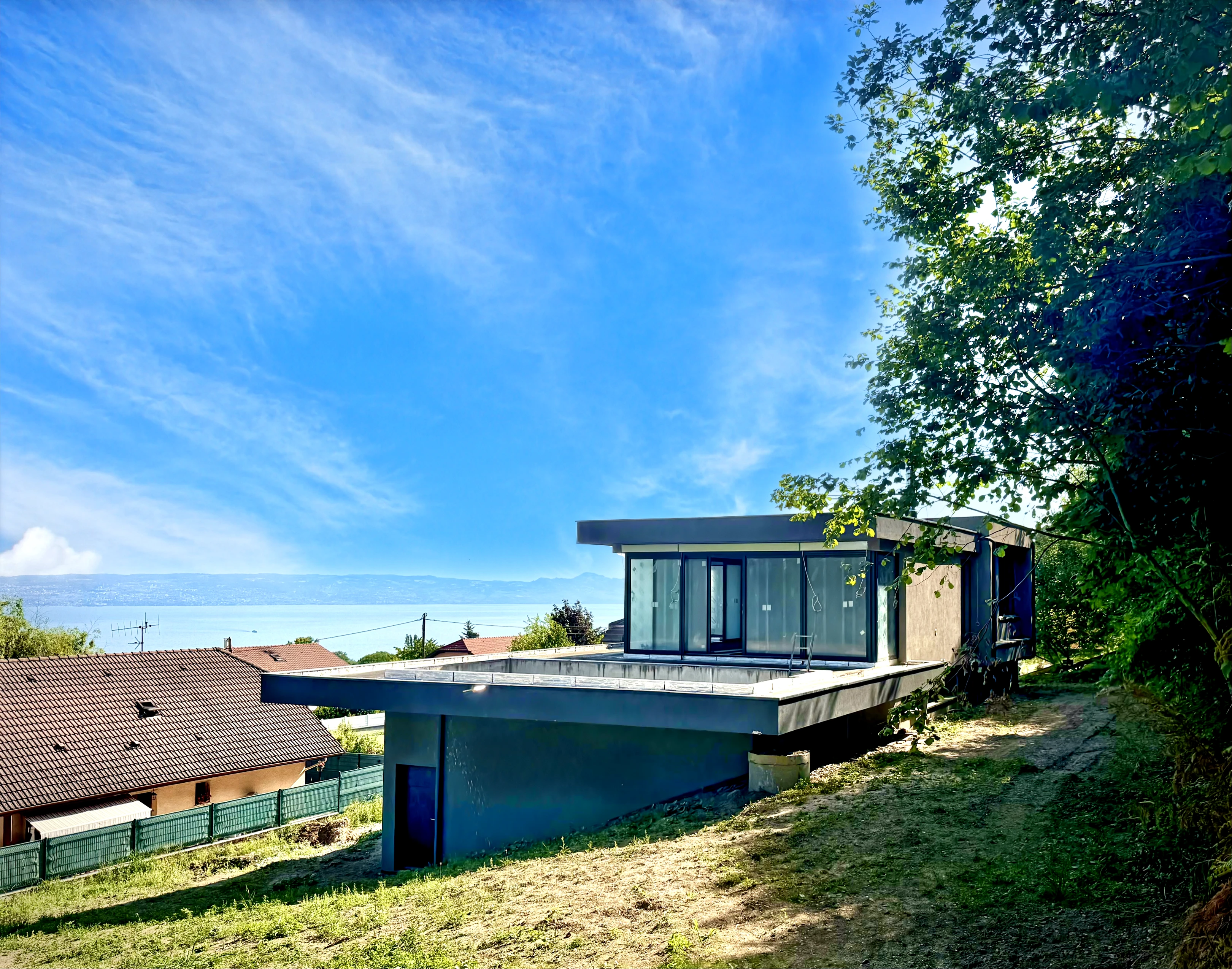 Propriété en France à vendre à Publier, Haute-Savoie - €1 275 000 - photo 