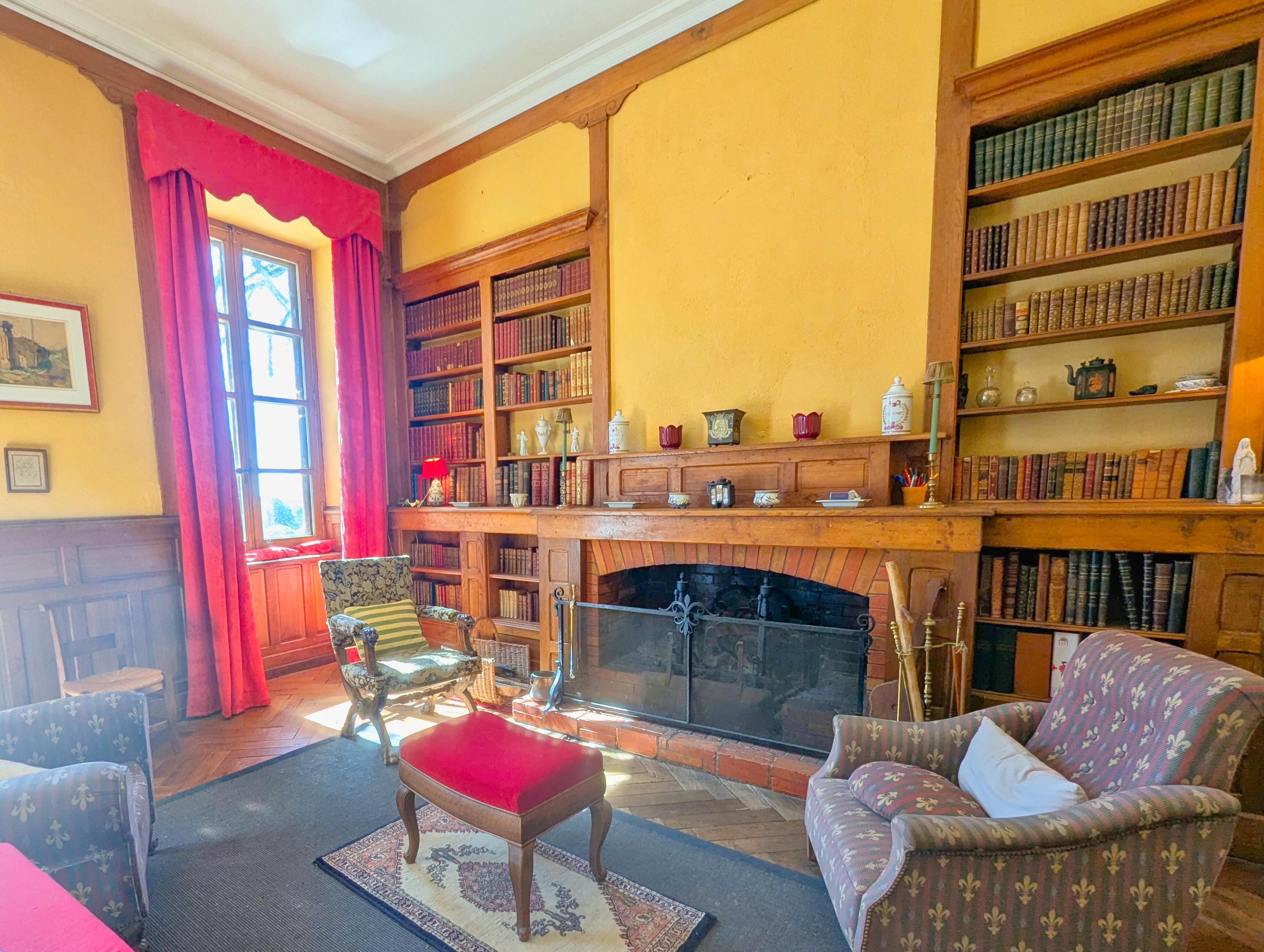 Propriété en France à vendre à Sorèze, Tarn - €850 000 - photo 