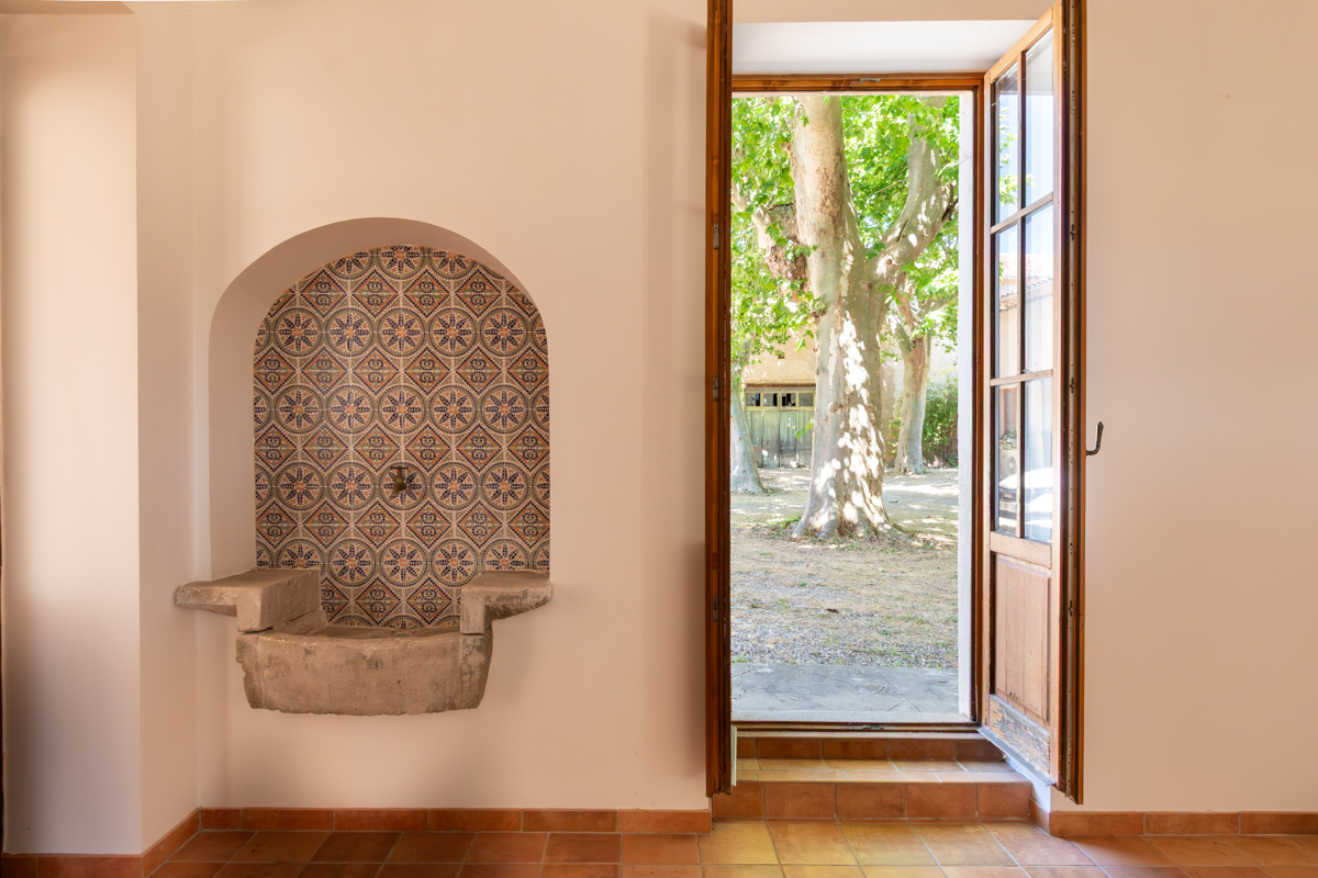 French property for sale in Puisserguier, Hérault - €950,000 - photo 