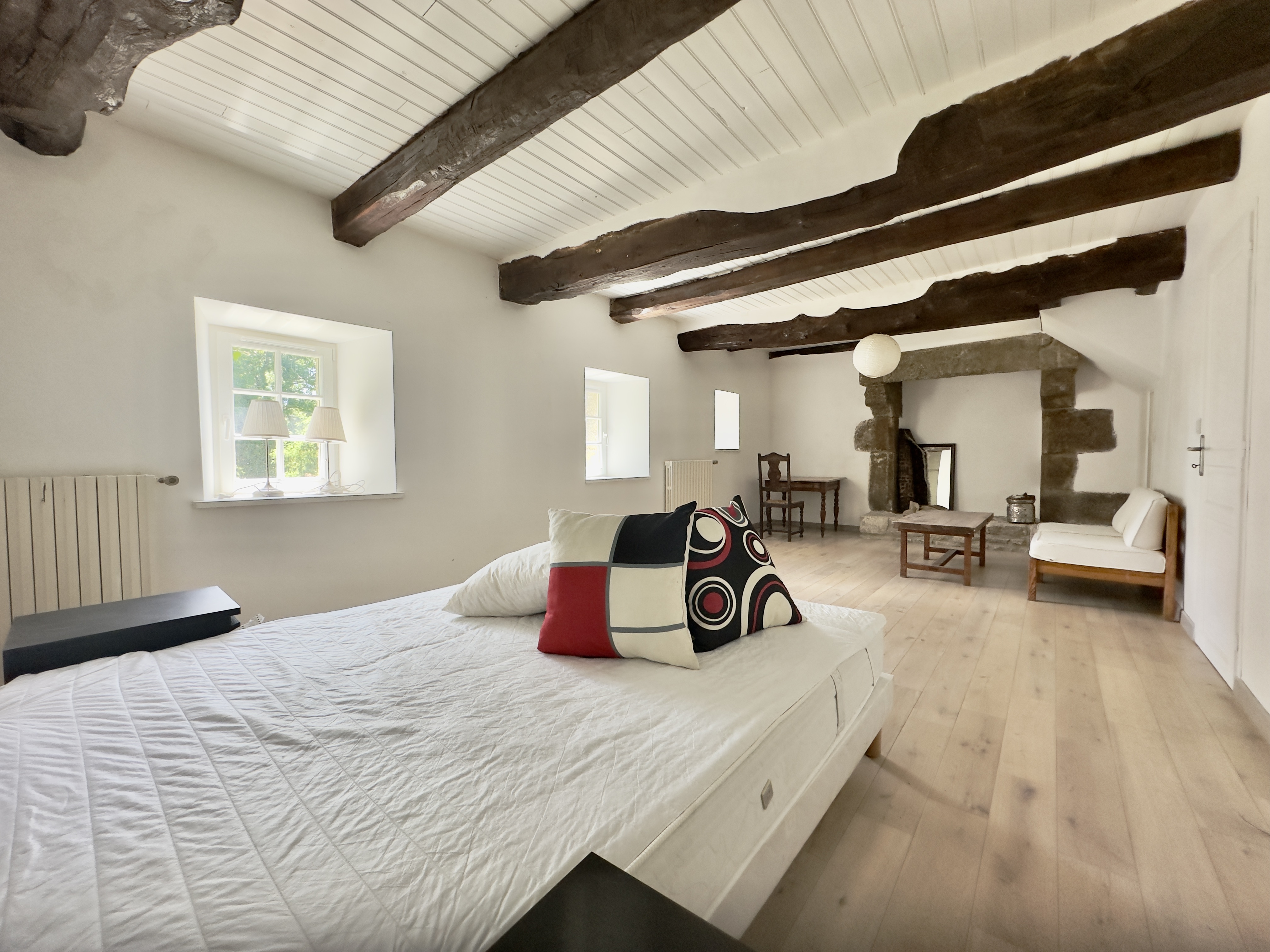 Propriété en France à vendre à Ploumilliau, Côtes-d'Armor - €748 000 - photo 