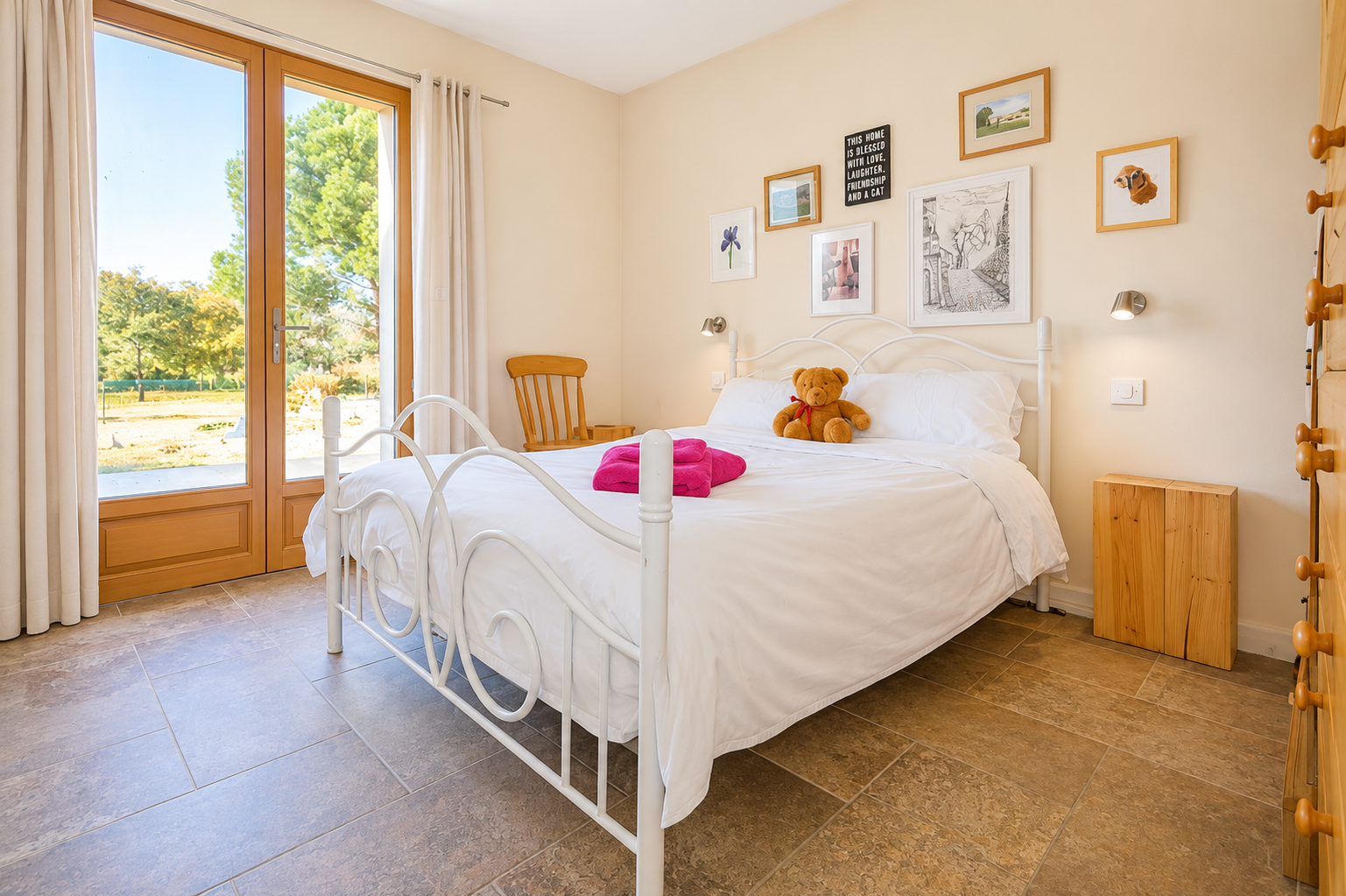 French property for sale in Laroque-des-Albères, Pyrénées-Orientales - €1,260,000 - photo 