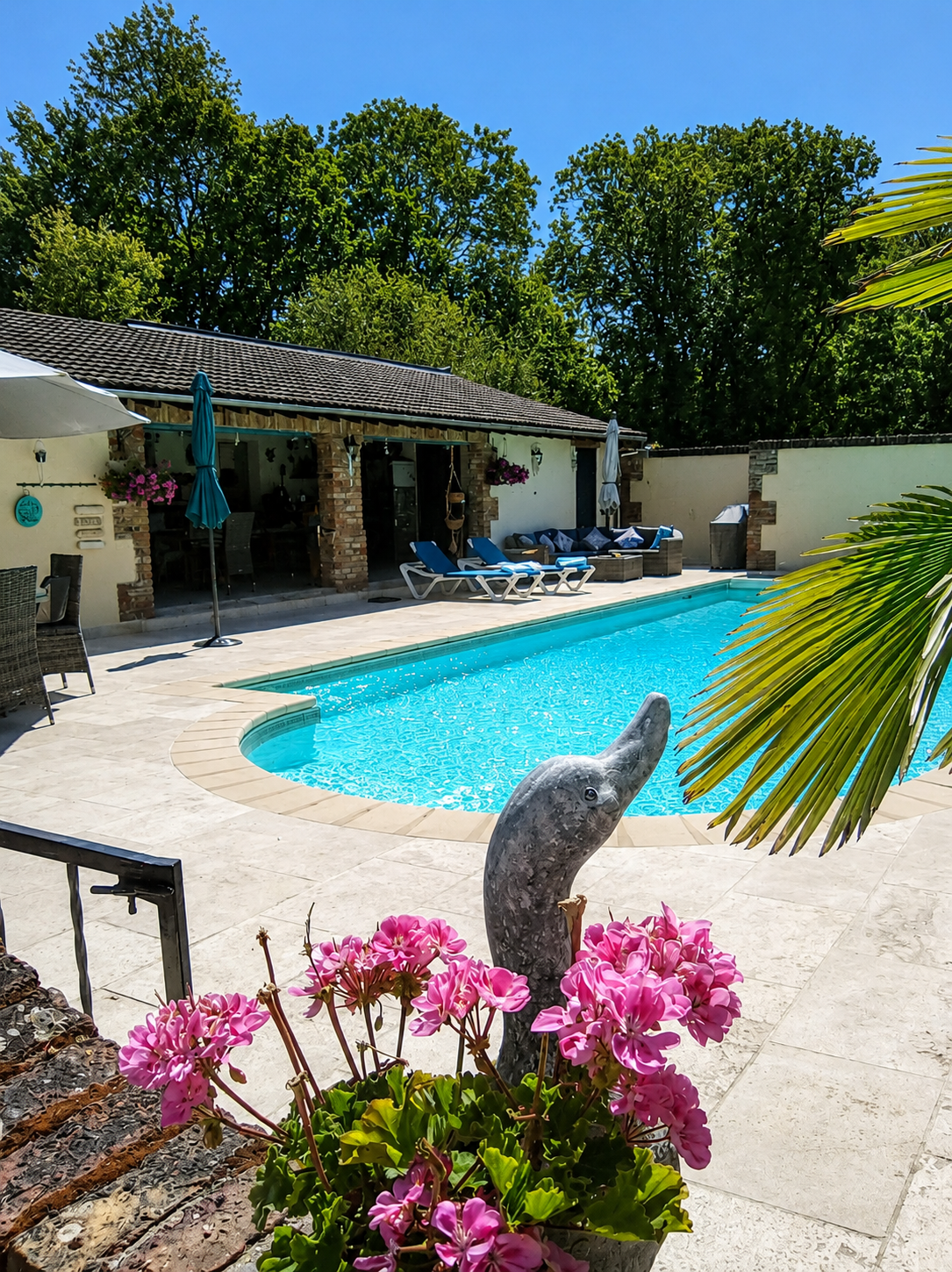 Propriété en France à vendre à Saint-Dizier-les-Domaines, Creuse - €670 000 - photo 