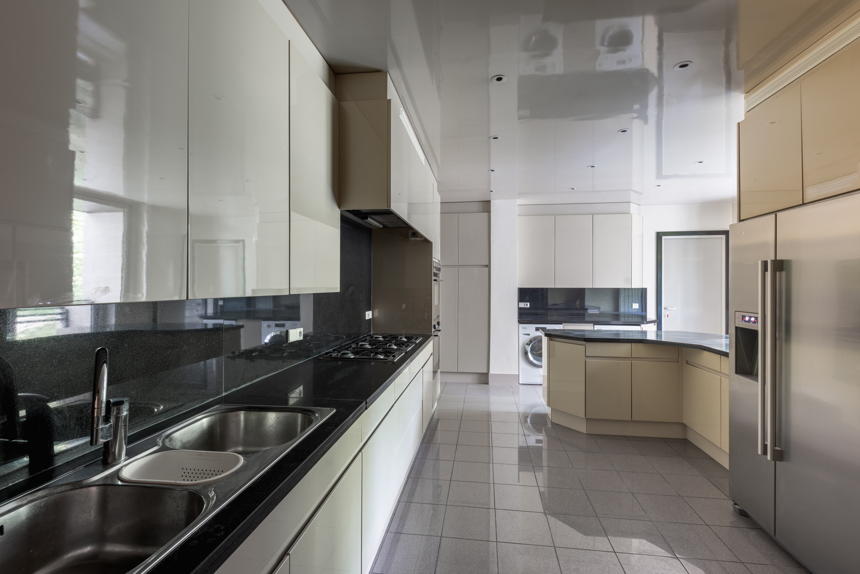 Propriété en France à vendre à Neuilly-sur-Seine, Hauts-de-Seine - €2 670 000 - photo 
