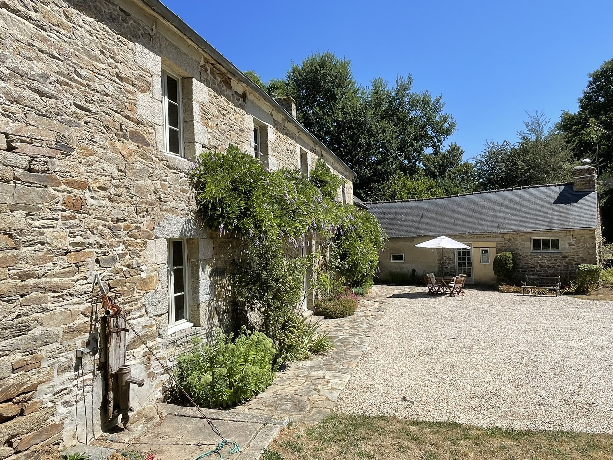 French property for sale in Plouguenast-Langast, Côtes-d'Armor - €477,000 - photo 