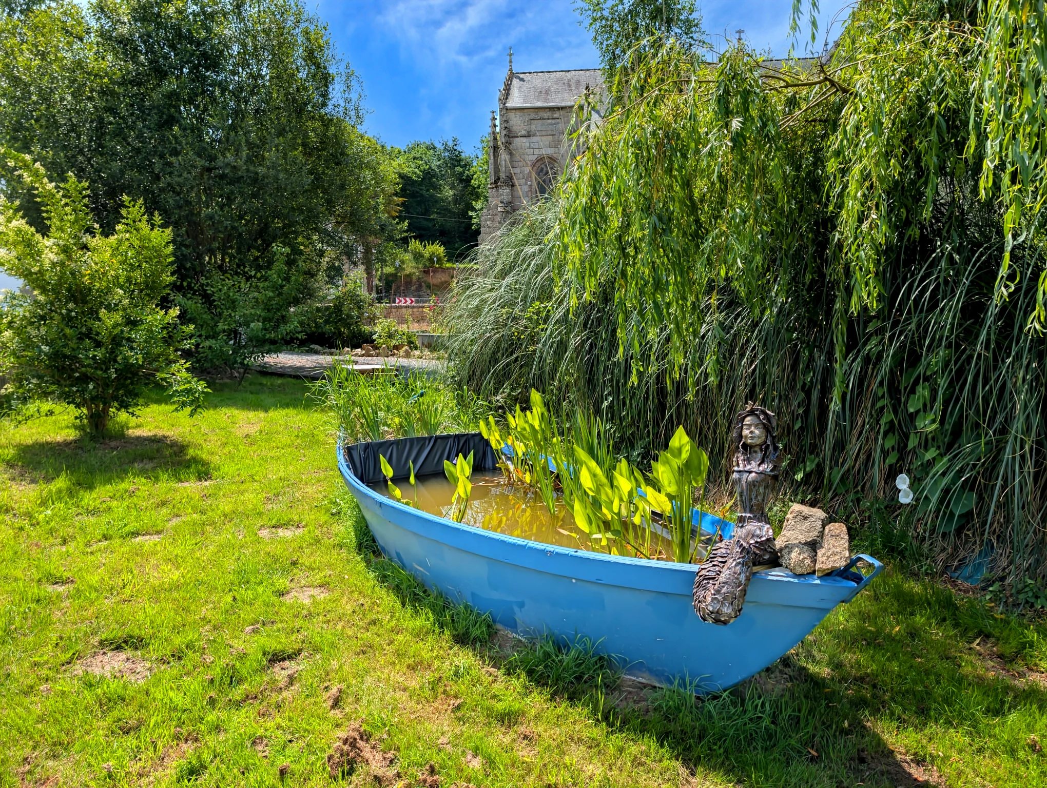 Propriété en France à vendre à Guerlesquin, Finistère - €540 600 - photo 
