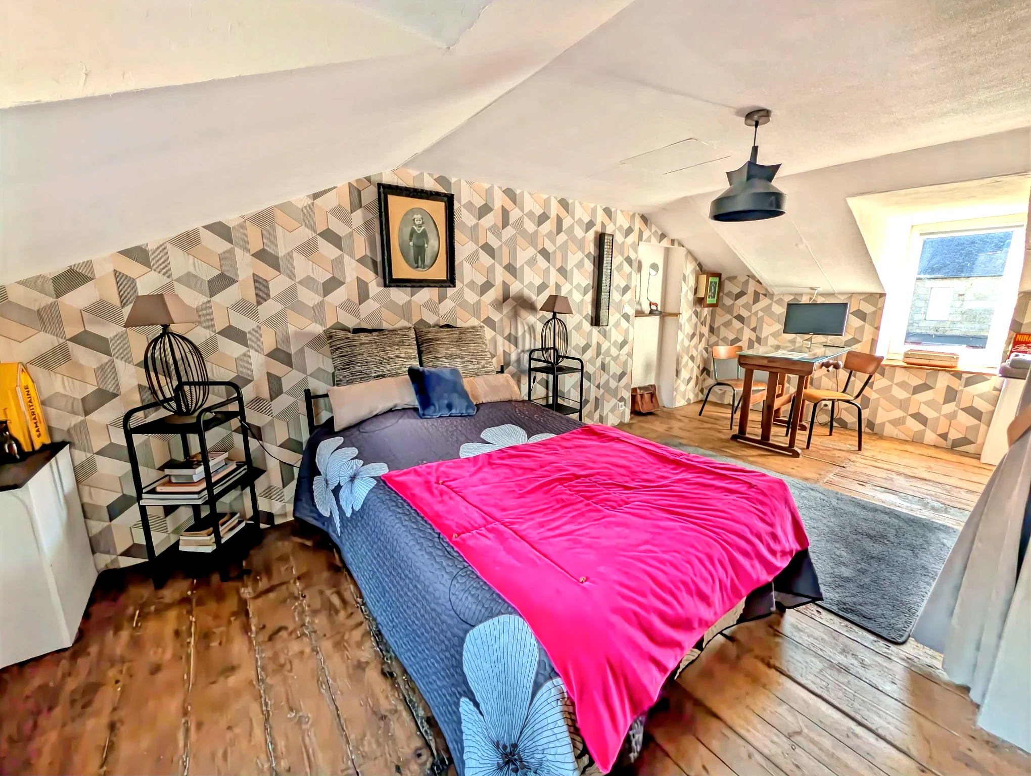 Propriété en France à vendre à Guerlesquin, Finistère - €540 600 - photo 