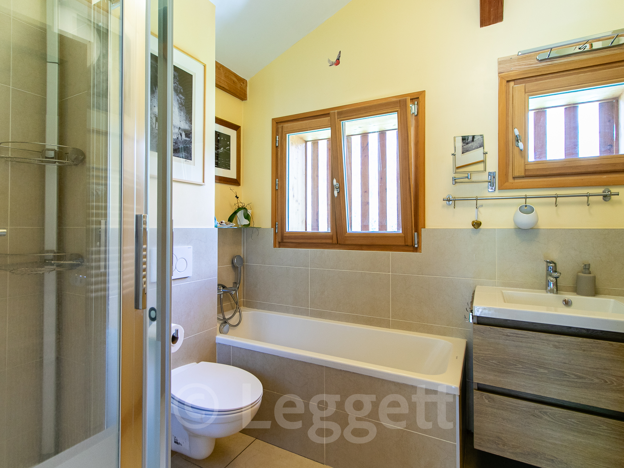 French property for sale in Sixt-Fer-à-Cheval, Haute-Savoie - €997,500 - photo 