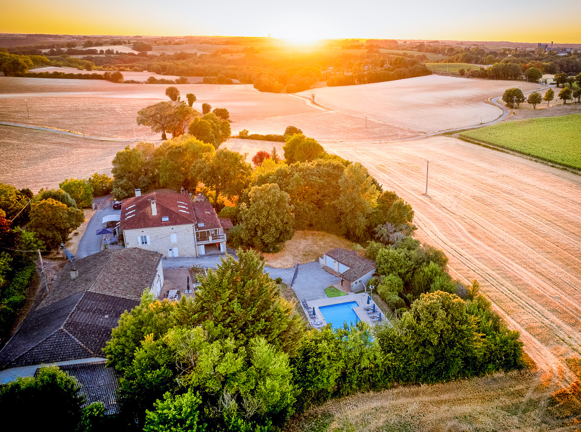Propriété en France à vendre à Bourg-de-Visa, Tarn-et-Garonne - €595 000 - photo 