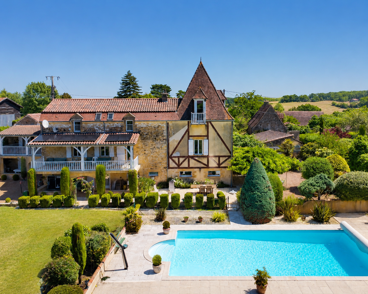 French property for sale in Castelnaud-la-Chapelle, Dordogne - €870,000 - photo 