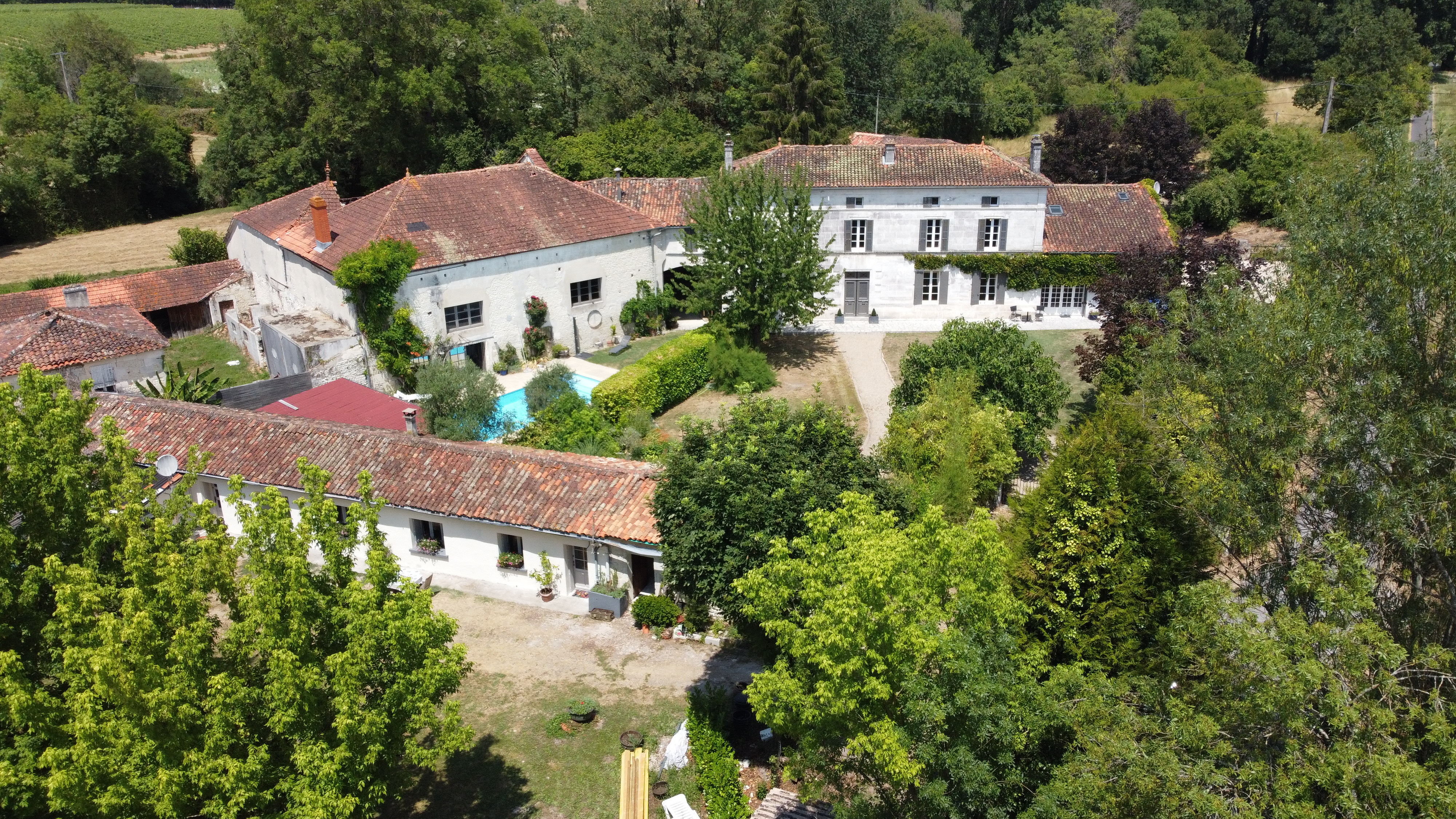 French property for sale in Criteuil-la-Magdeleine, Charente - €649,000 - photo 