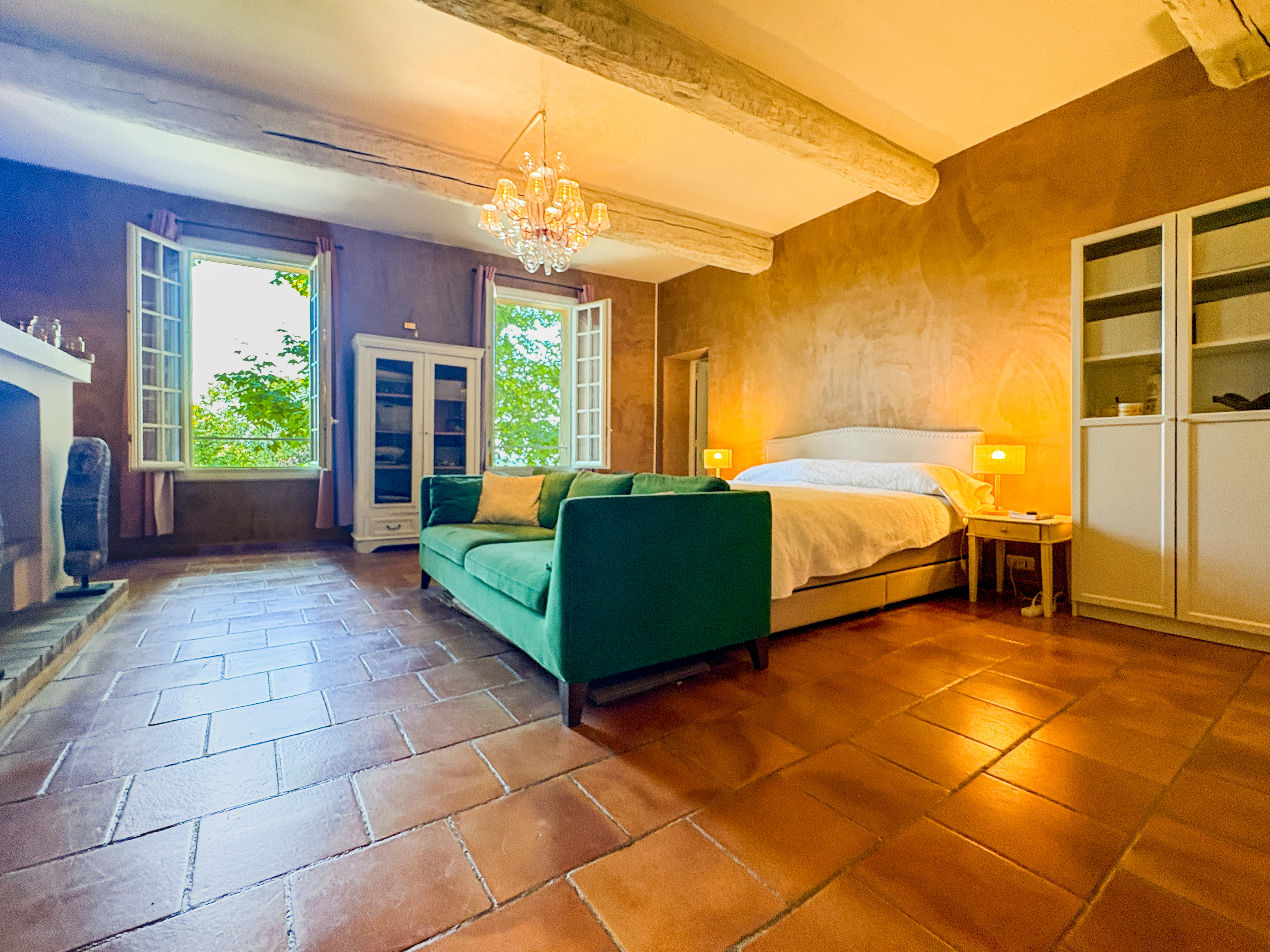 Propriété en France à vendre à Aix-en-Provence, Bouches-du-Rhône - €1 196 000 - photo 