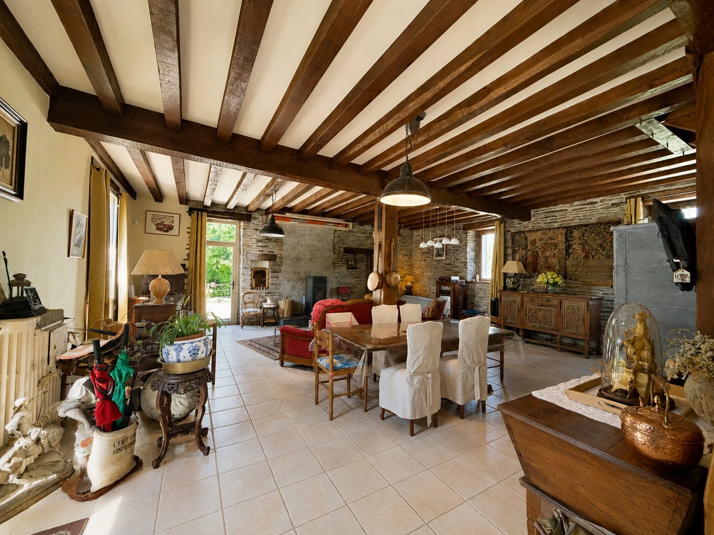 French property for sale in Ploërmel, Morbihan - €685,000 - photo 