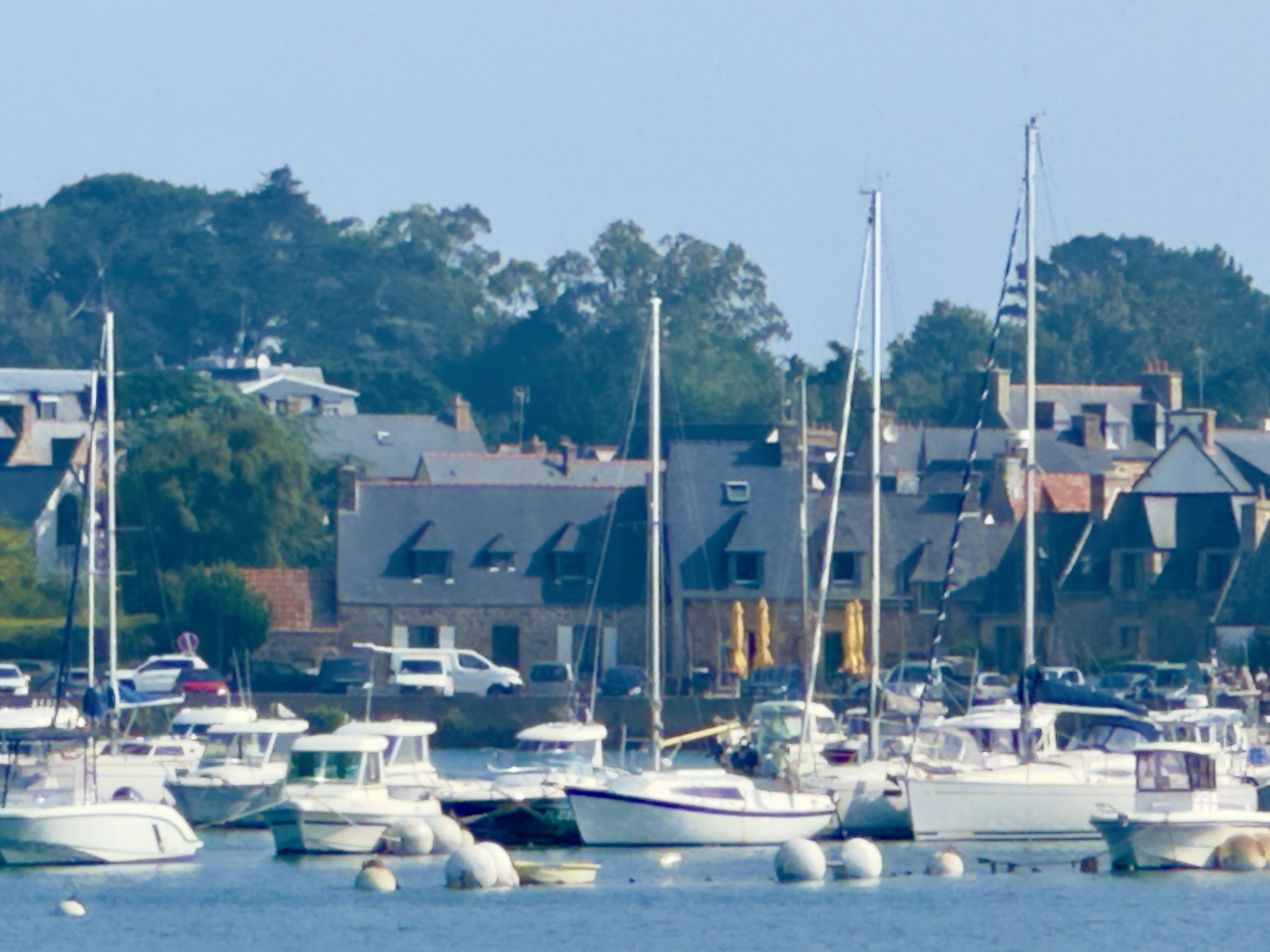 French property for sale in Perros-Guirec, Côtes-d'Armor - €696,800 - photo 