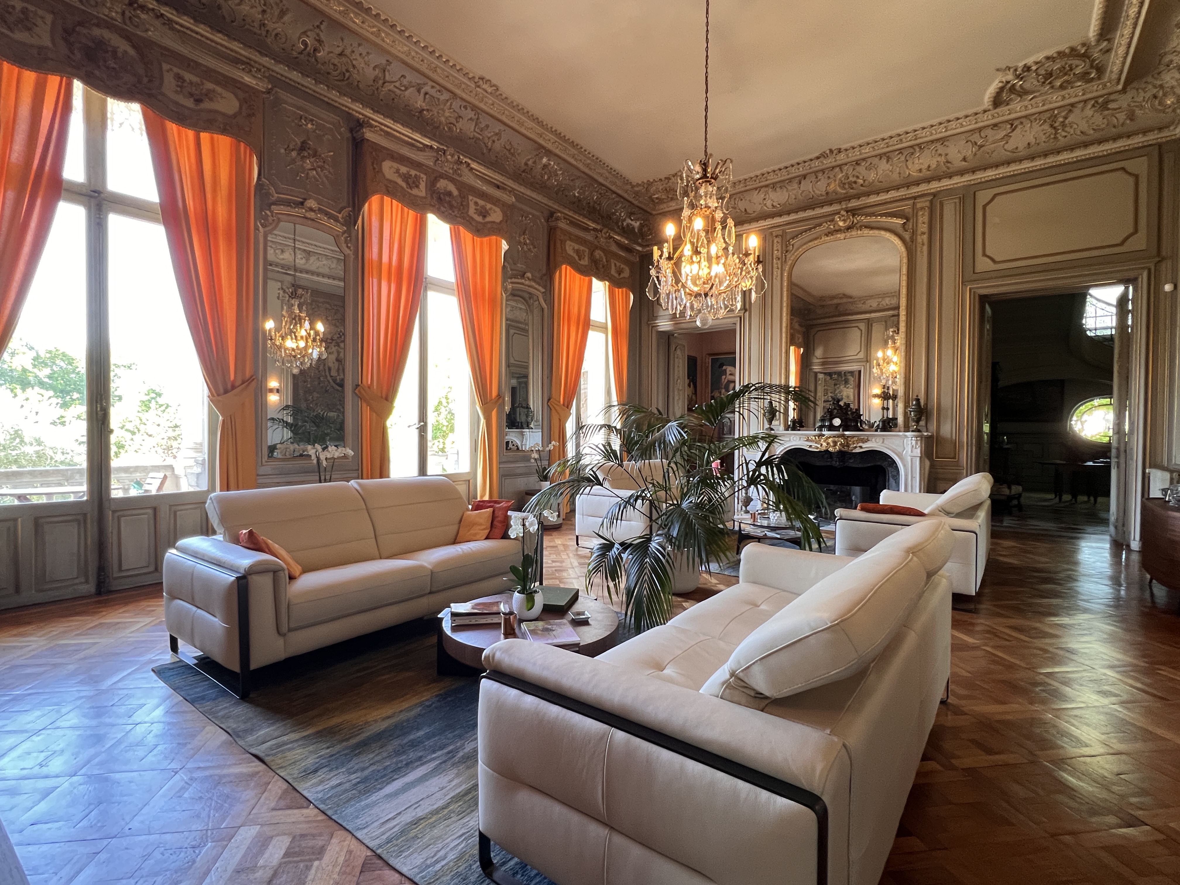 French property for sale in Jarnac, Charente - €3,286,000 - photo 