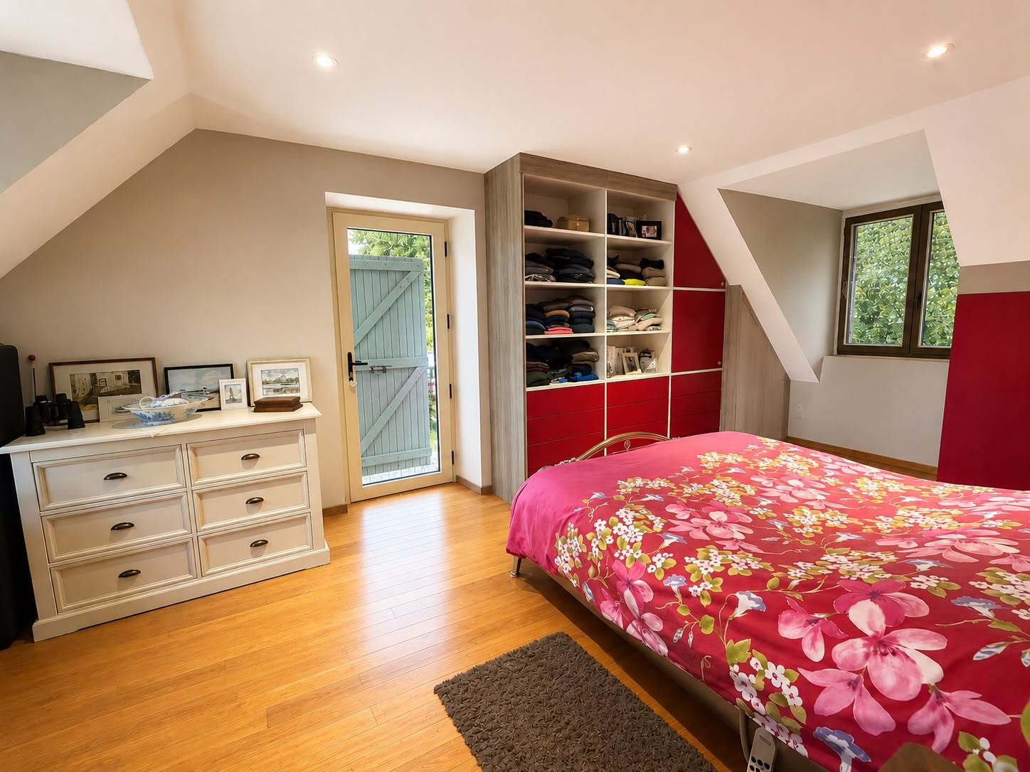 French property for sale in Ploërmel, Morbihan - €685,000 - photo 