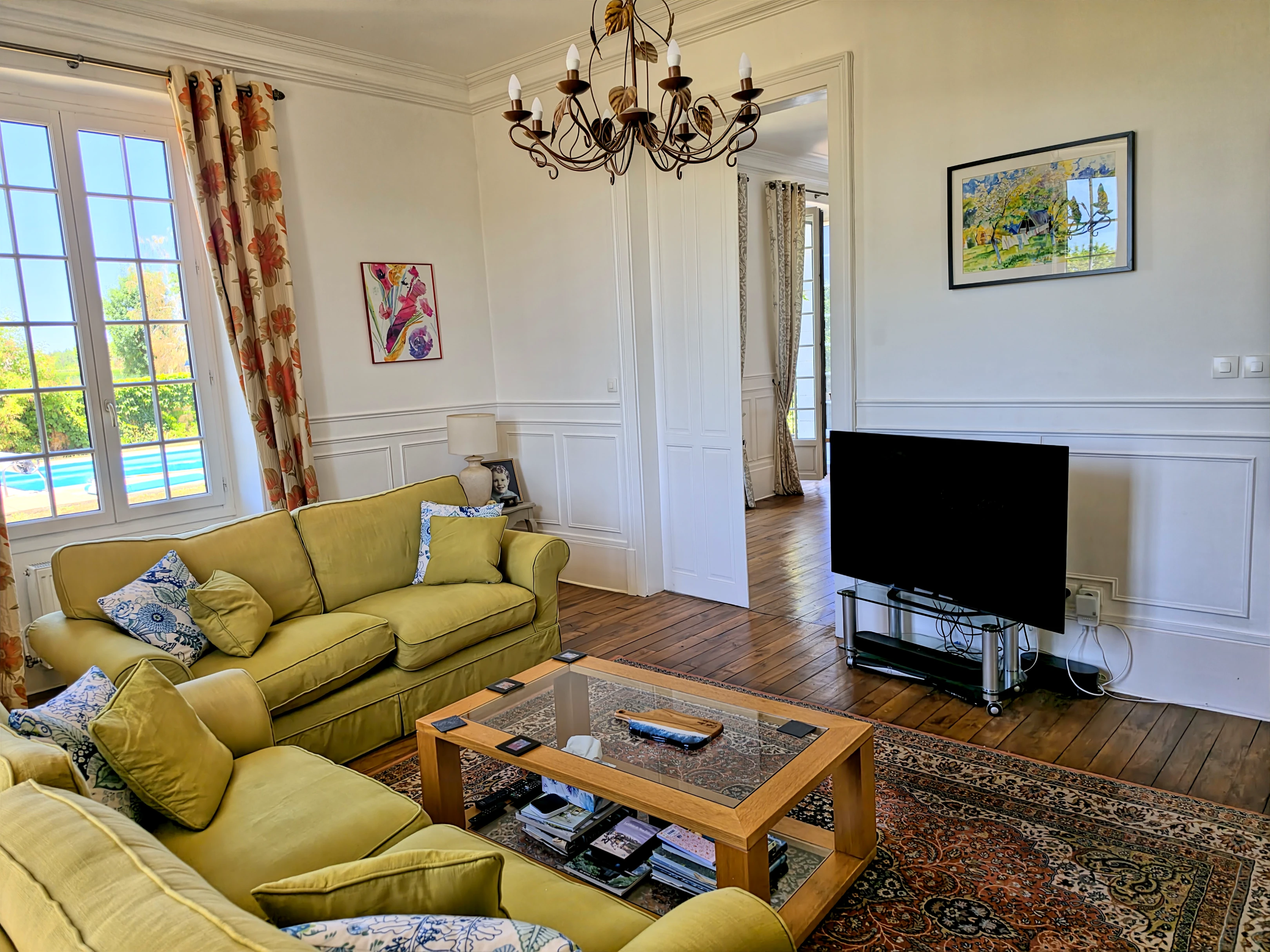 Propriété en France à vendre à Flogny-la-Chapelle, Yonne - €749 999 - photo 