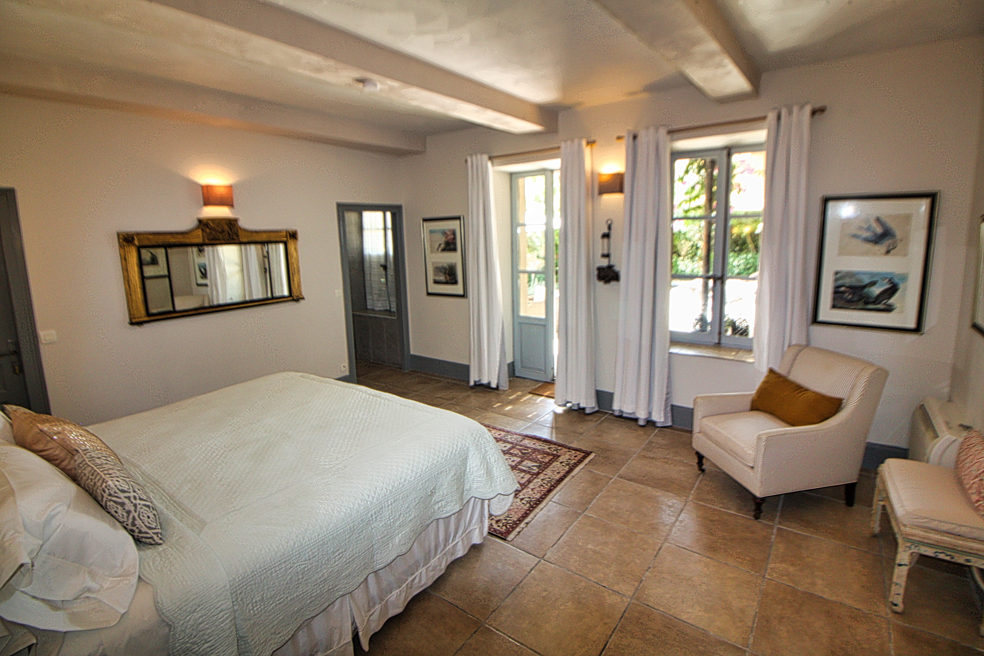 French property for sale in Pézenas, Hérault - €825,000 - photo 