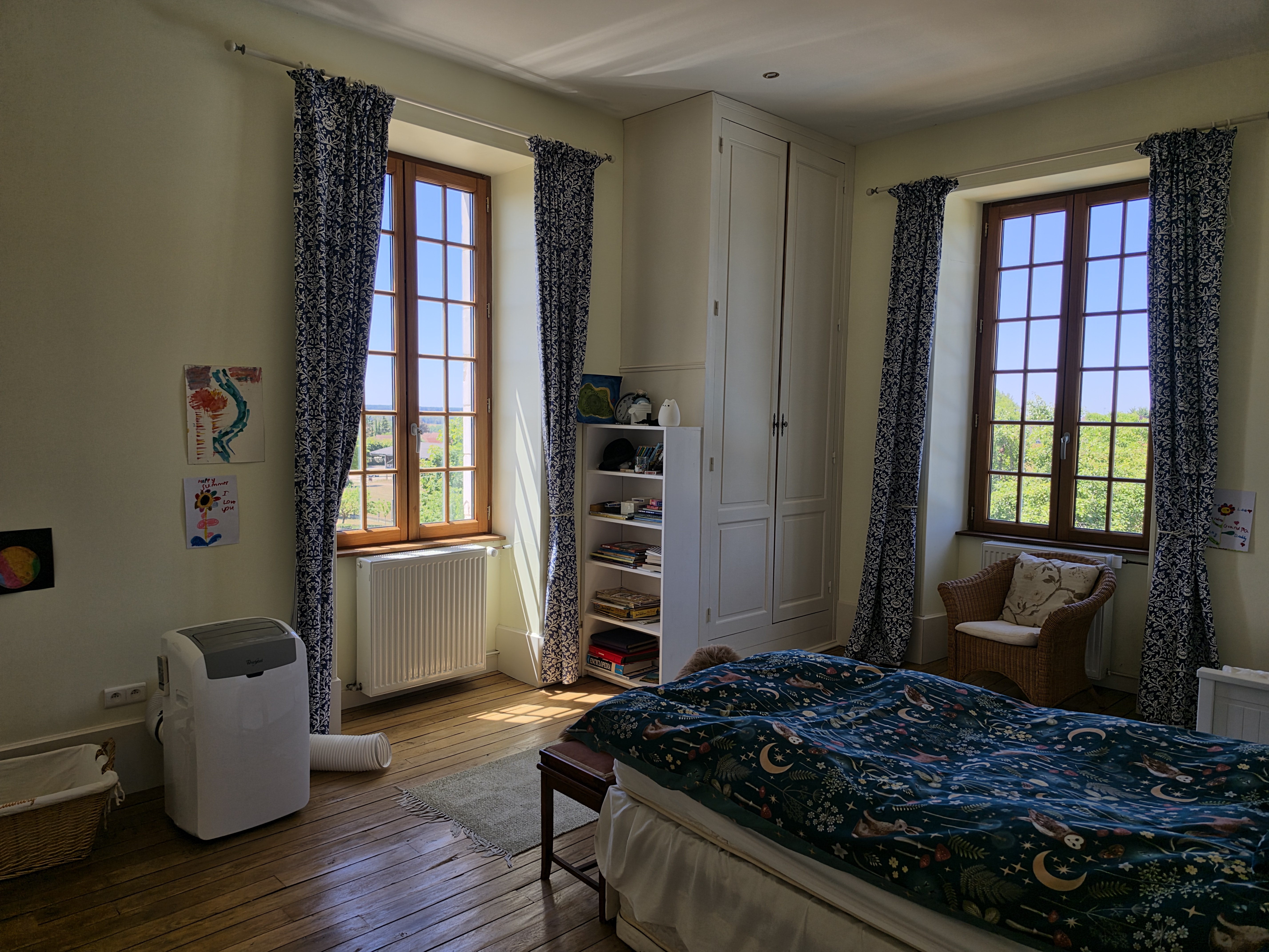 Propriété en France à vendre à Flogny-la-Chapelle, Yonne - €749 999 - photo 