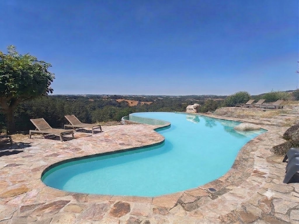 French property for sale in Lescure-Jaoul, Aveyron - €889,473 - photo 