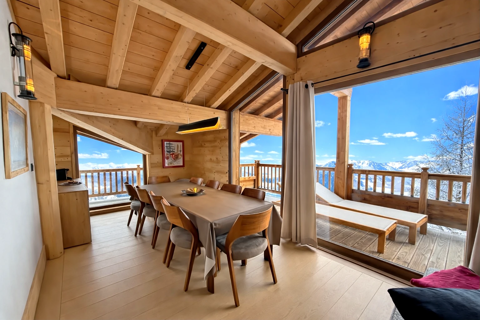 French property for sale in Montvalezan, Savoie - €1,995,000 - photo 