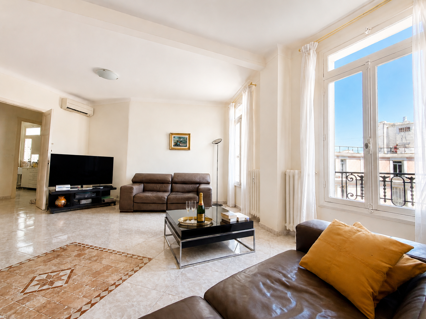 Propriété en France à vendre à Nice, Alpes-Maritimes - €670 000 - photo 