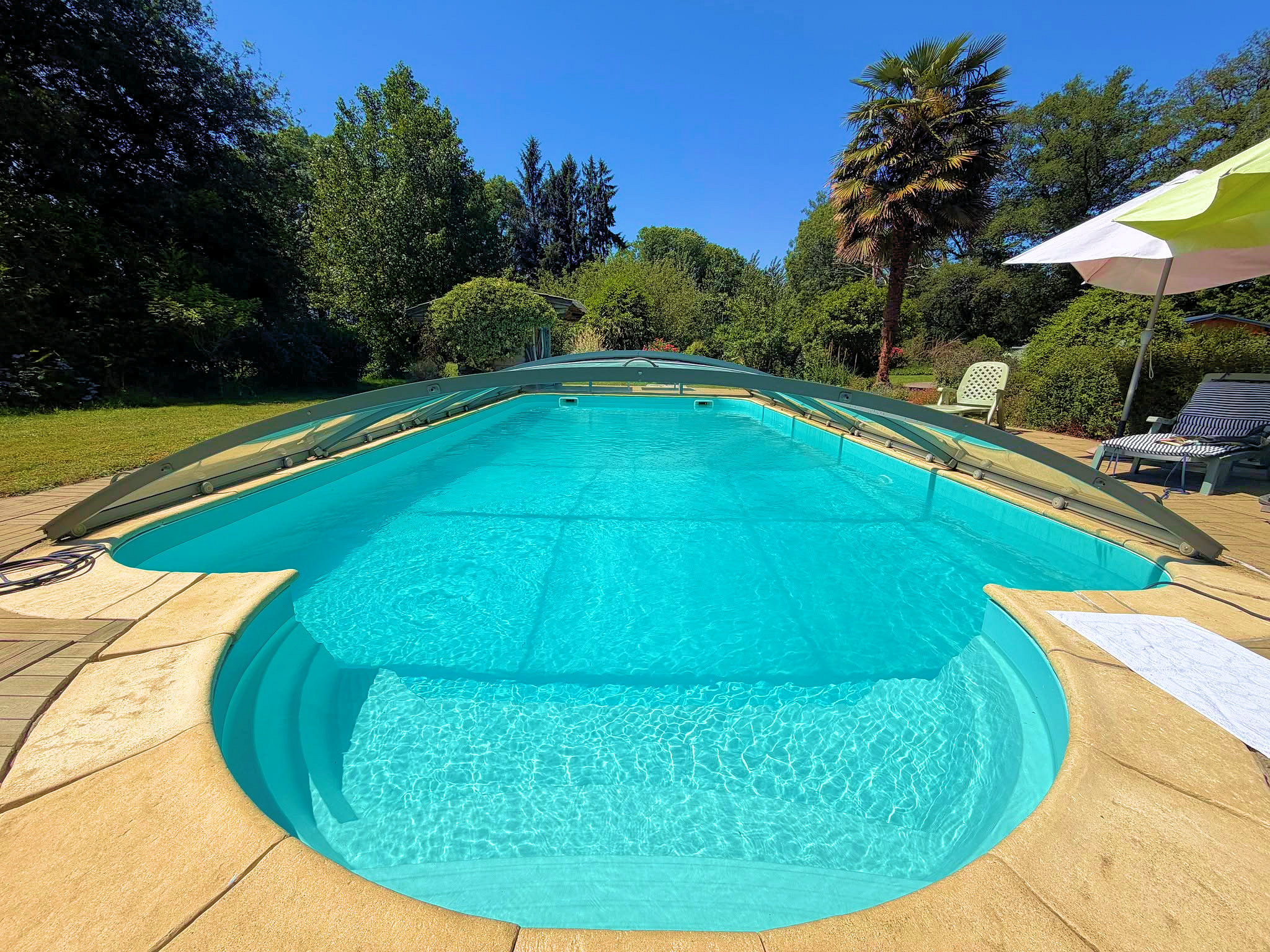 French property for sale in Ploërmel, Morbihan - €685,000 - photo 