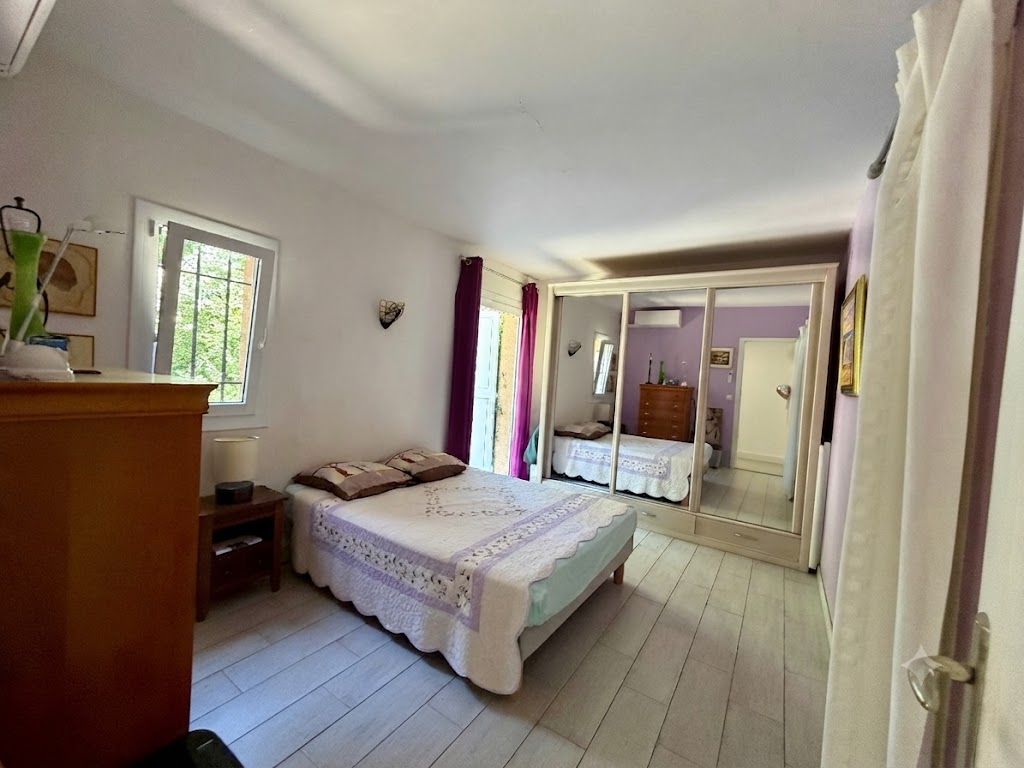 Propriété en France à vendre à Mougins, Alpes-Maritimes - €880 000 - photo 