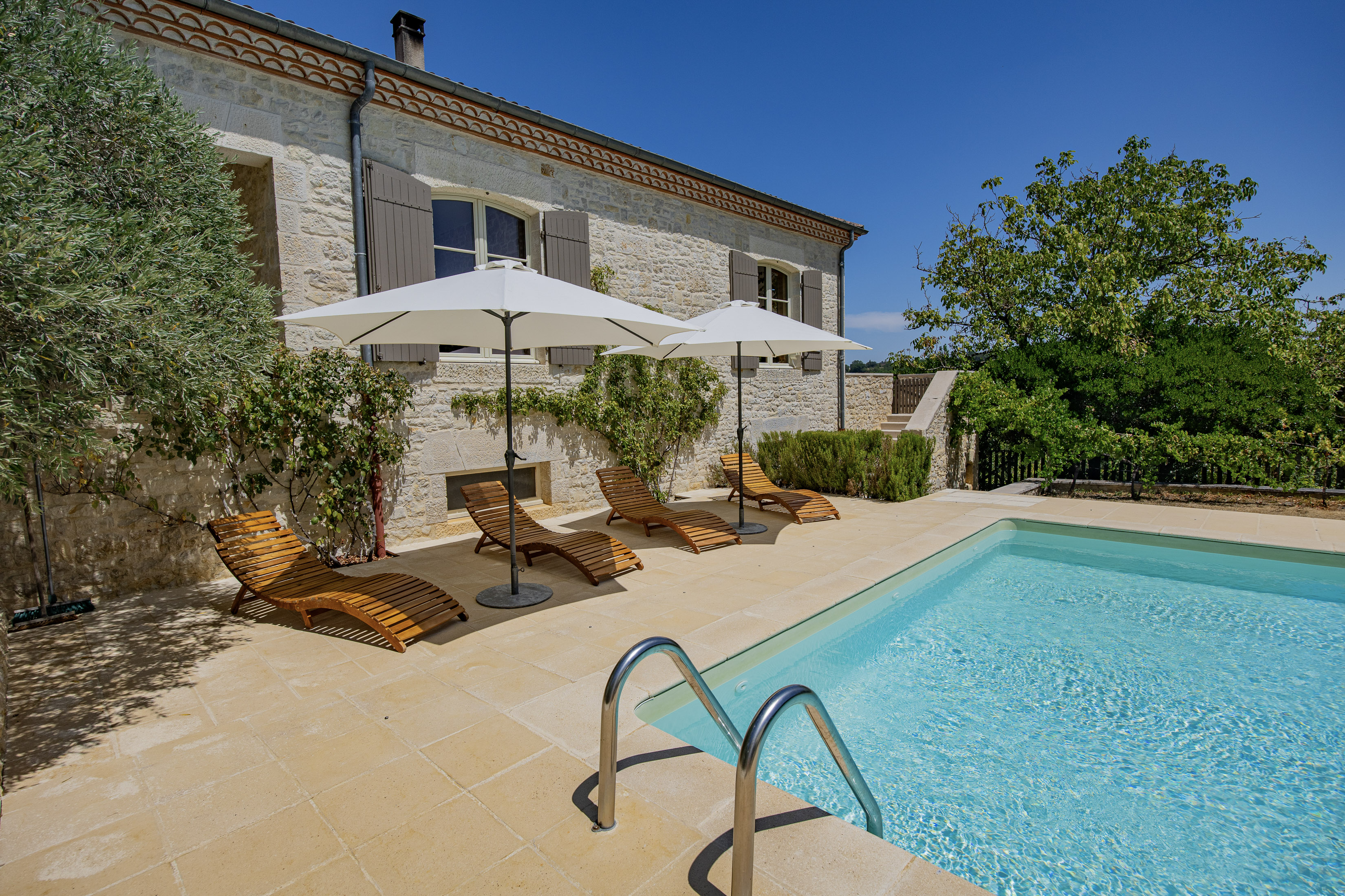 French property for sale in Thézac, Lot-et-Garonne - €860,000 - photo 