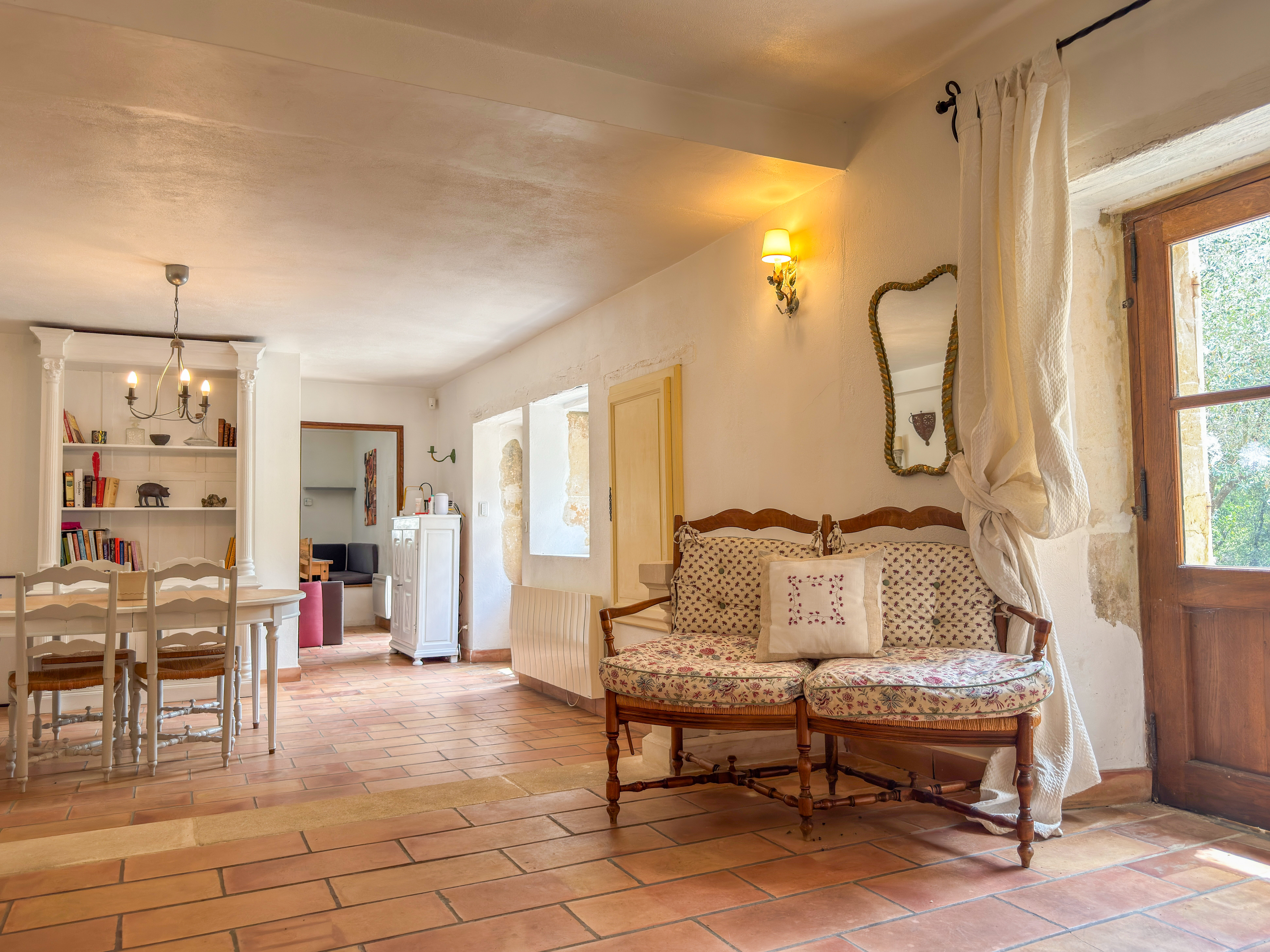 Propriété en France à vendre à Grillon, Vaucluse - €580 000 - photo 