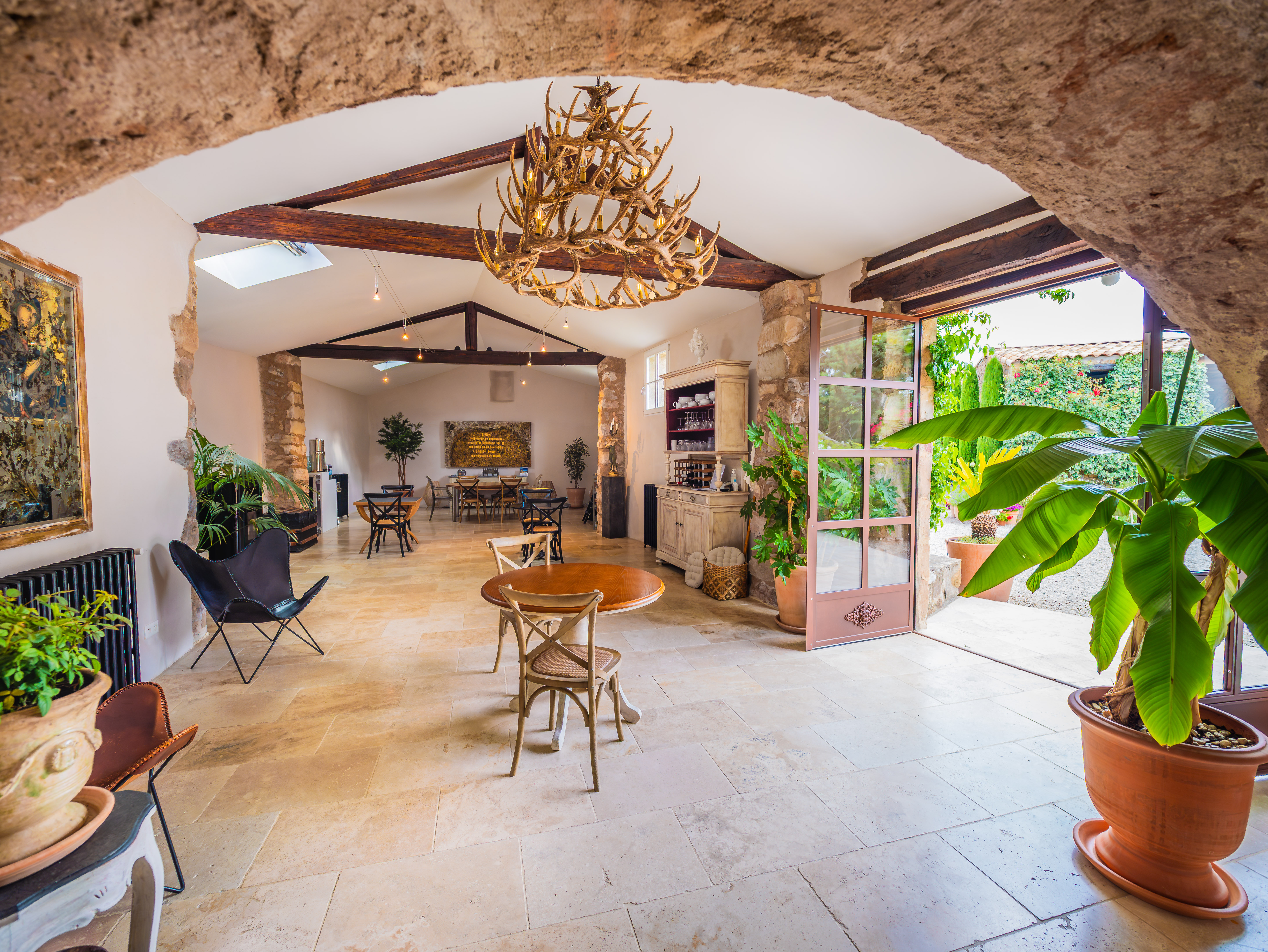 Propriété en France à vendre à Lodève, Hérault - €1 455 000 - photo 
