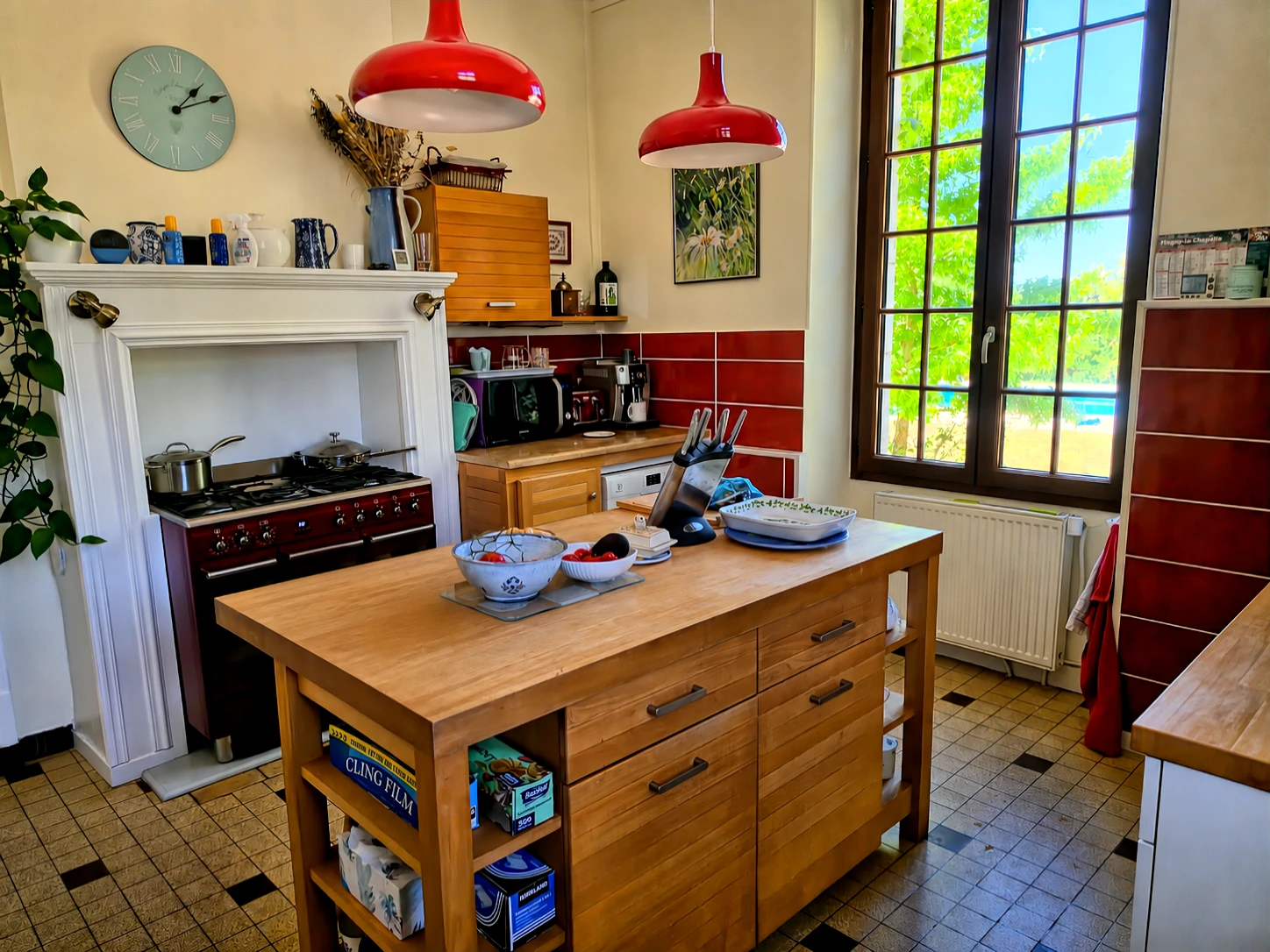 Propriété en France à vendre à Flogny-la-Chapelle, Yonne - €749 999 - photo 
