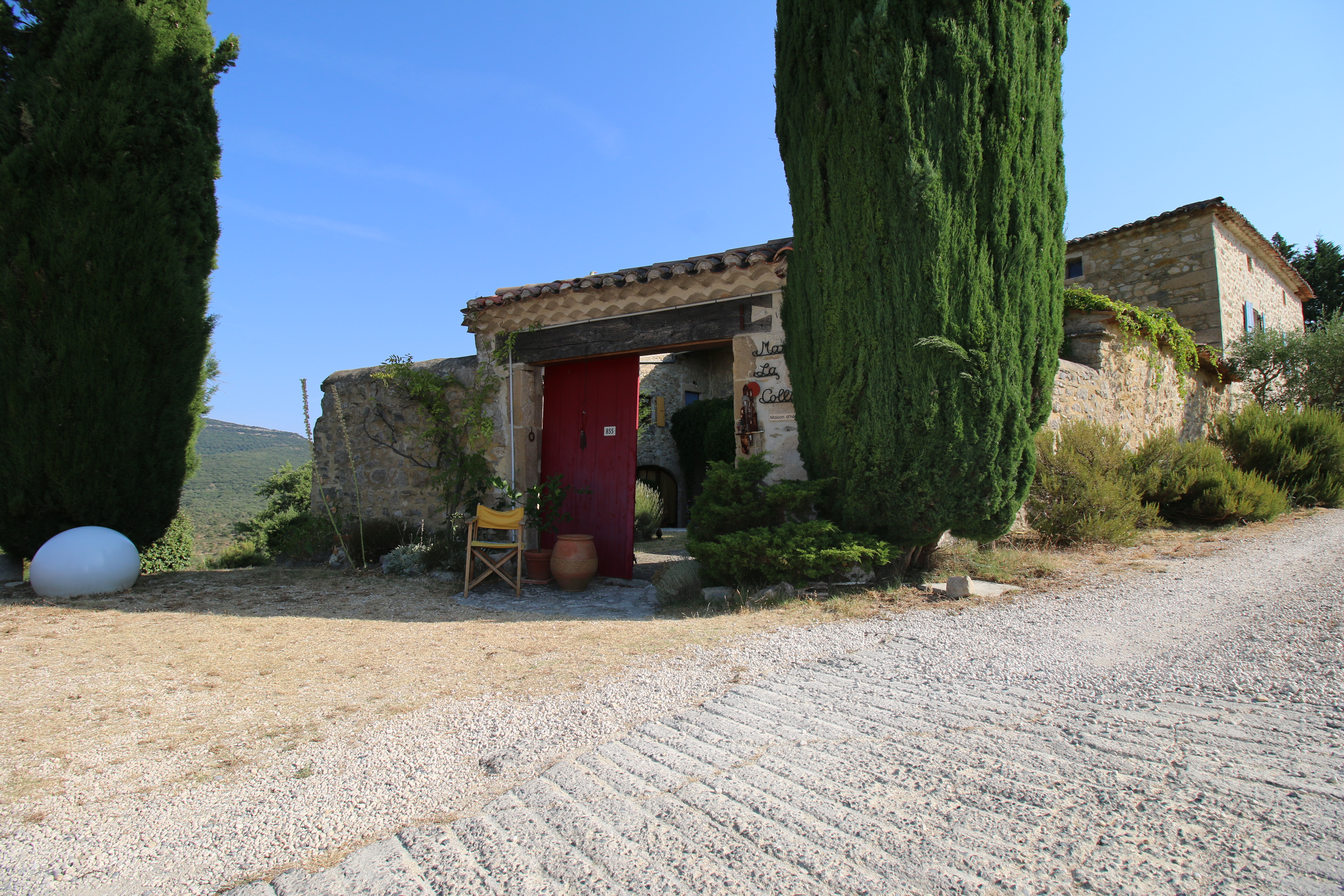 Propriété en France à vendre à Vallon-Pont-d'Arc, Ardèche - €888 000 - photo 