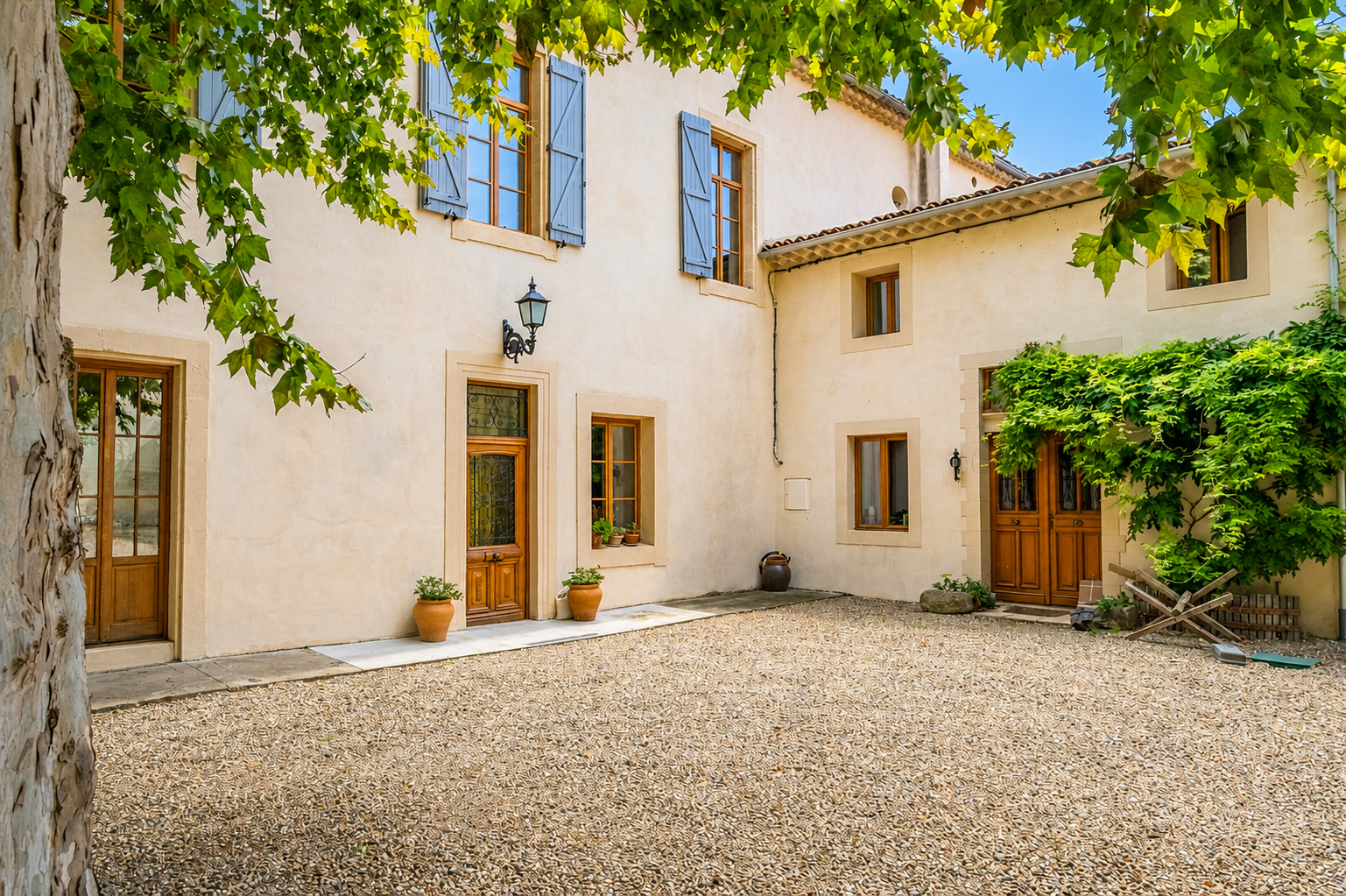 French property for sale in Puisserguier, Hérault - €950,000 - photo 