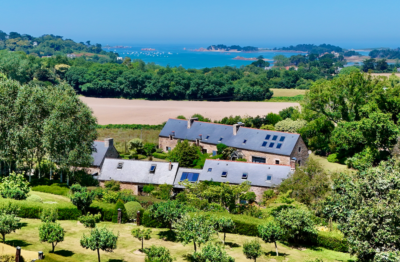 Propriété en France à vendre à Penvénan, Côtes-d'Armor - €2 457 600 - photo 