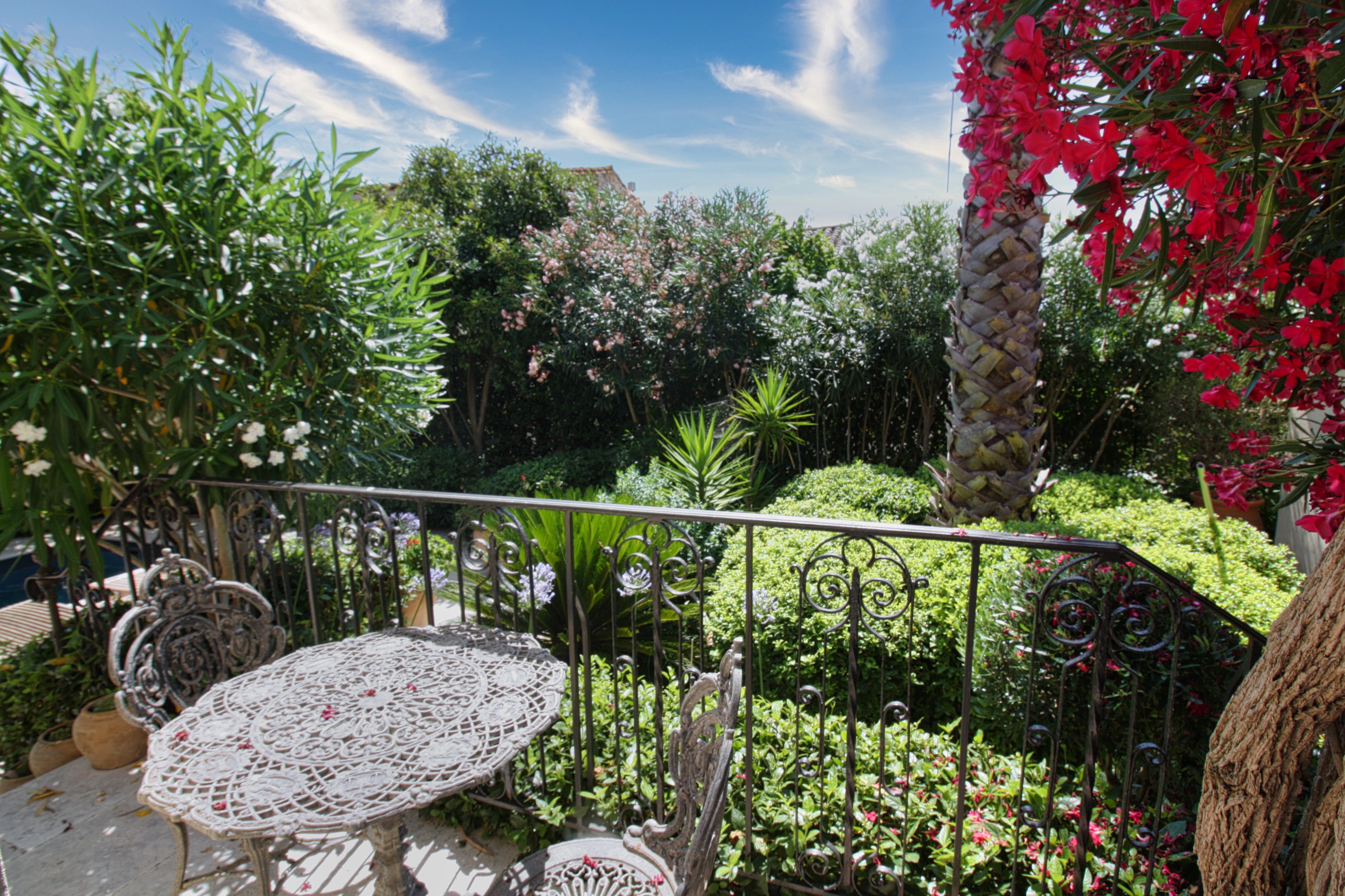 French property for sale in Pézenas, Hérault - €825,000 - photo 