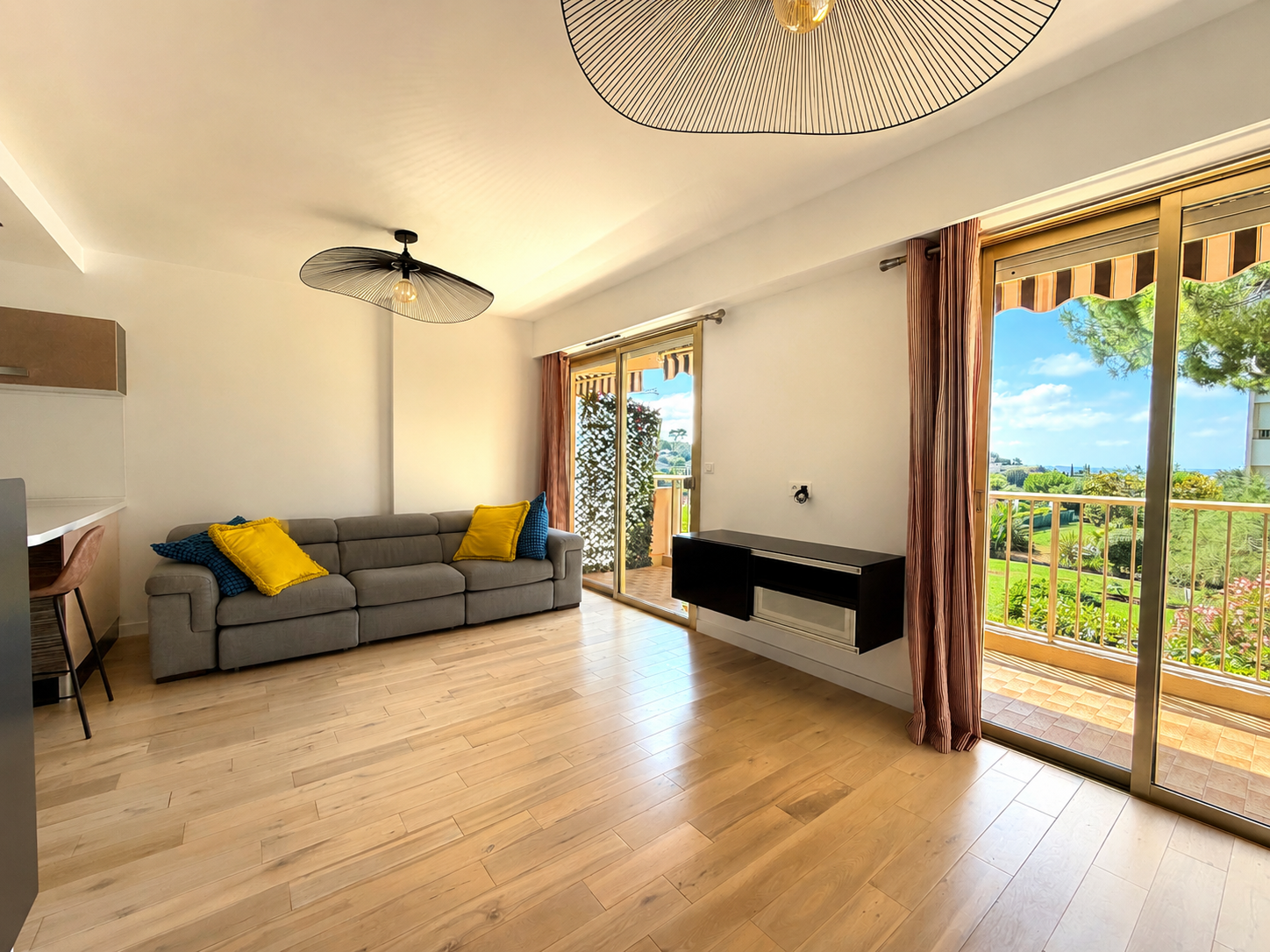 Propriété en France à vendre à Antibes, Alpes-Maritimes - €392 000 - photo 