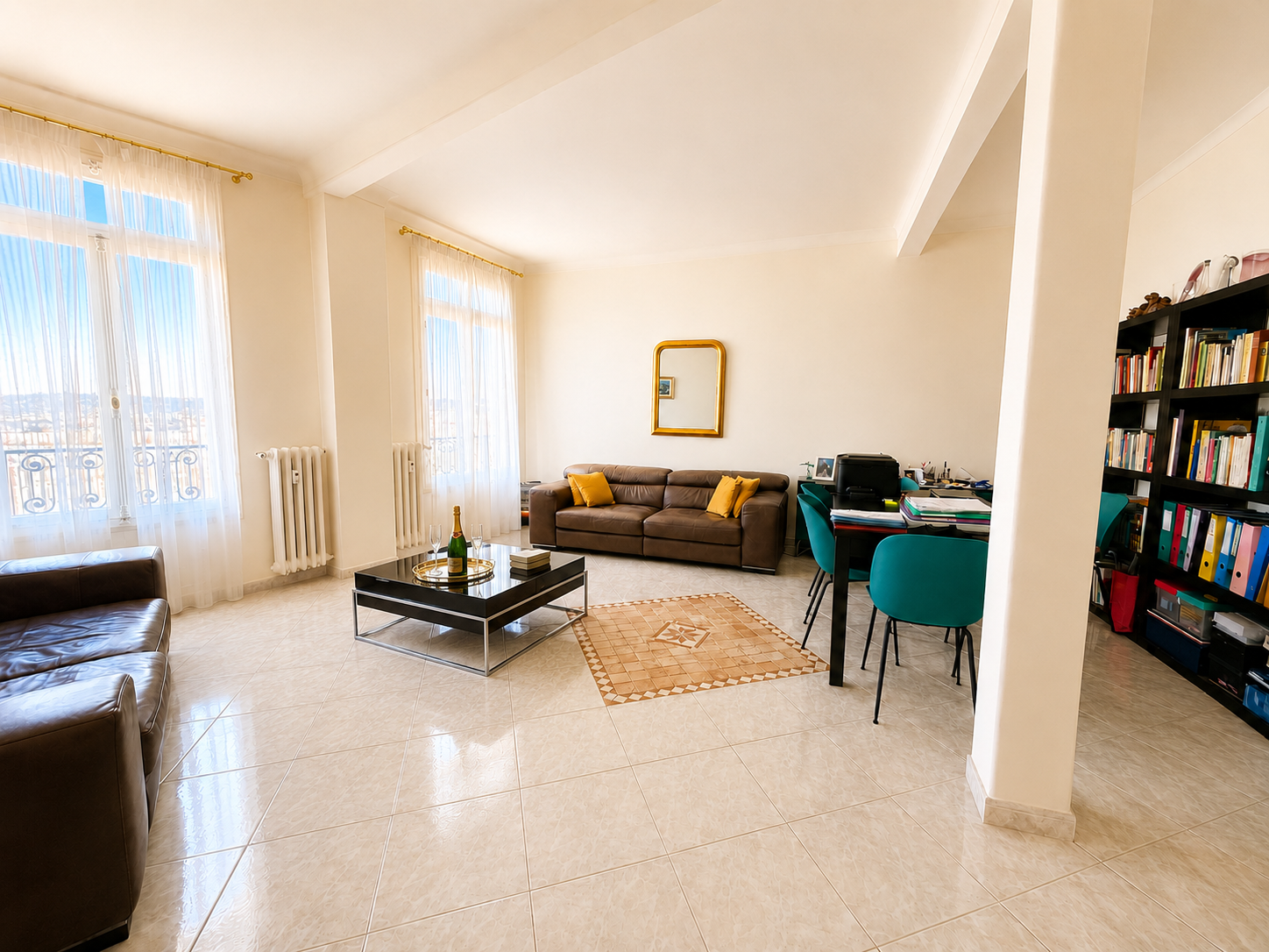 Propriété en France à vendre à Nice, Alpes-Maritimes - €670 000 - photo 