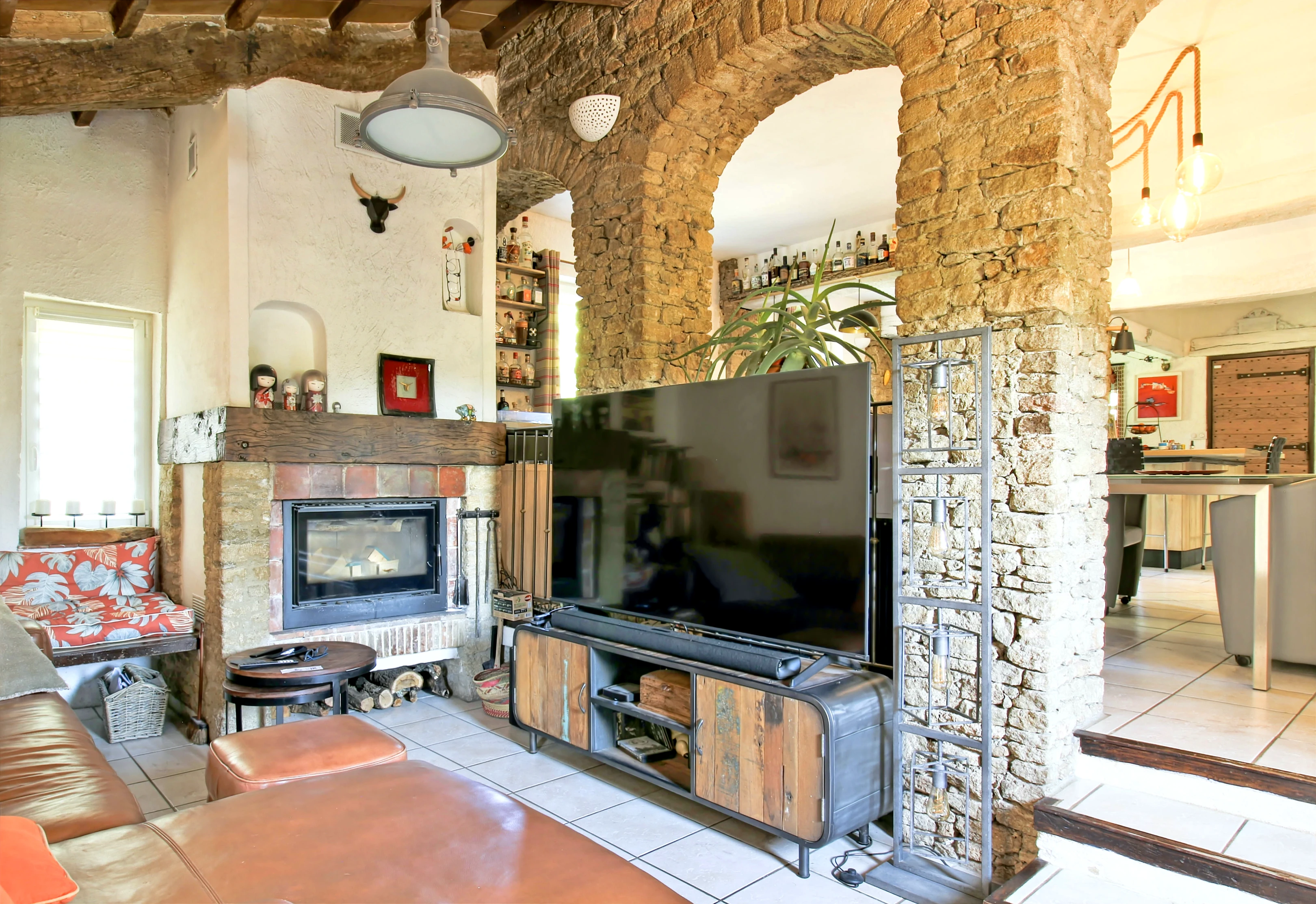French property for sale in Apt, Vaucluse - €767,000 - photo 