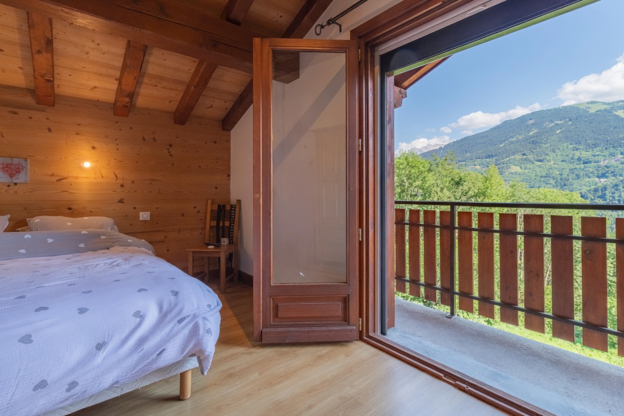 French property for sale in Montagny, Savoie - €999,000 - photo 