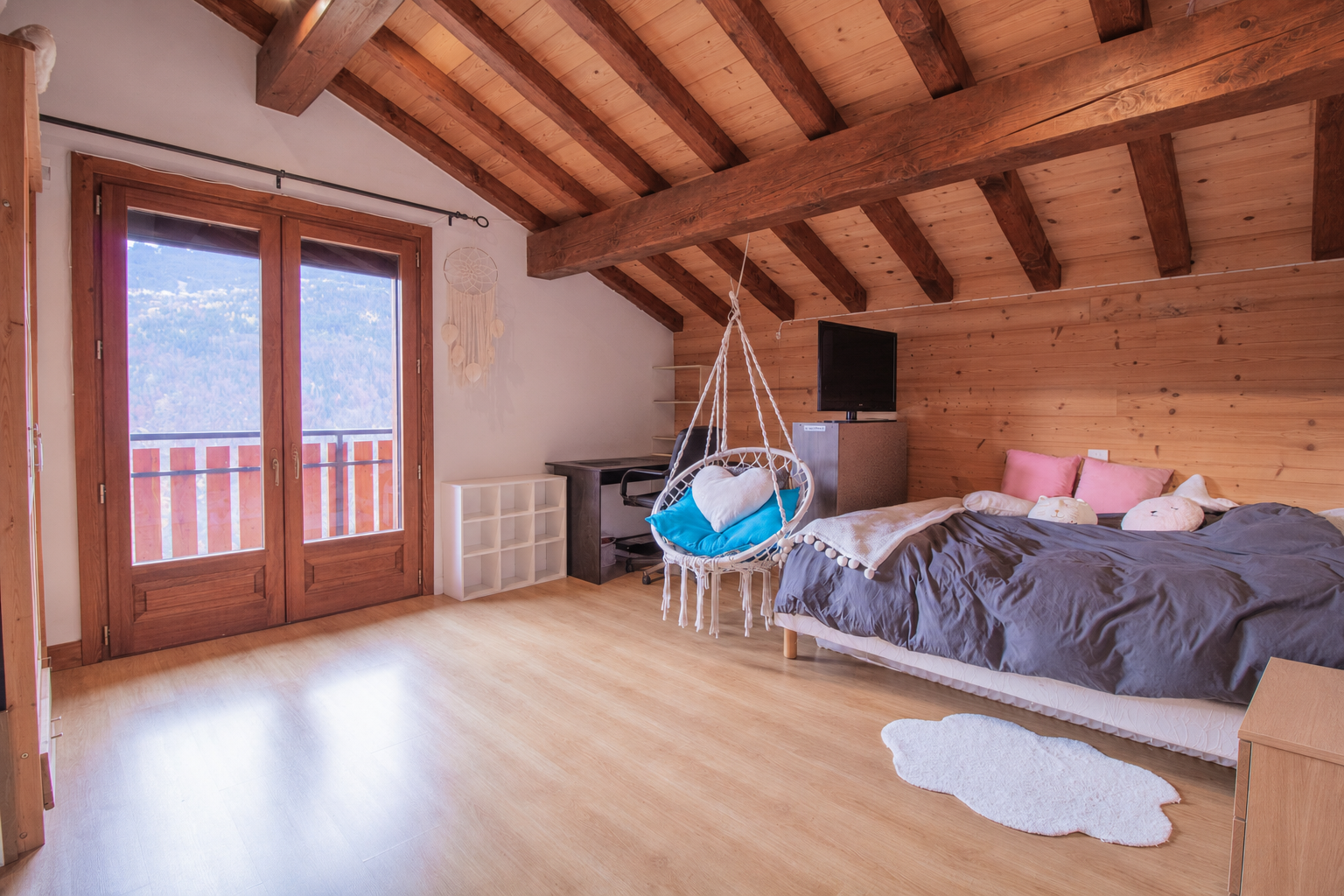 French property for sale in Montagny, Savoie - €999,000 - photo 