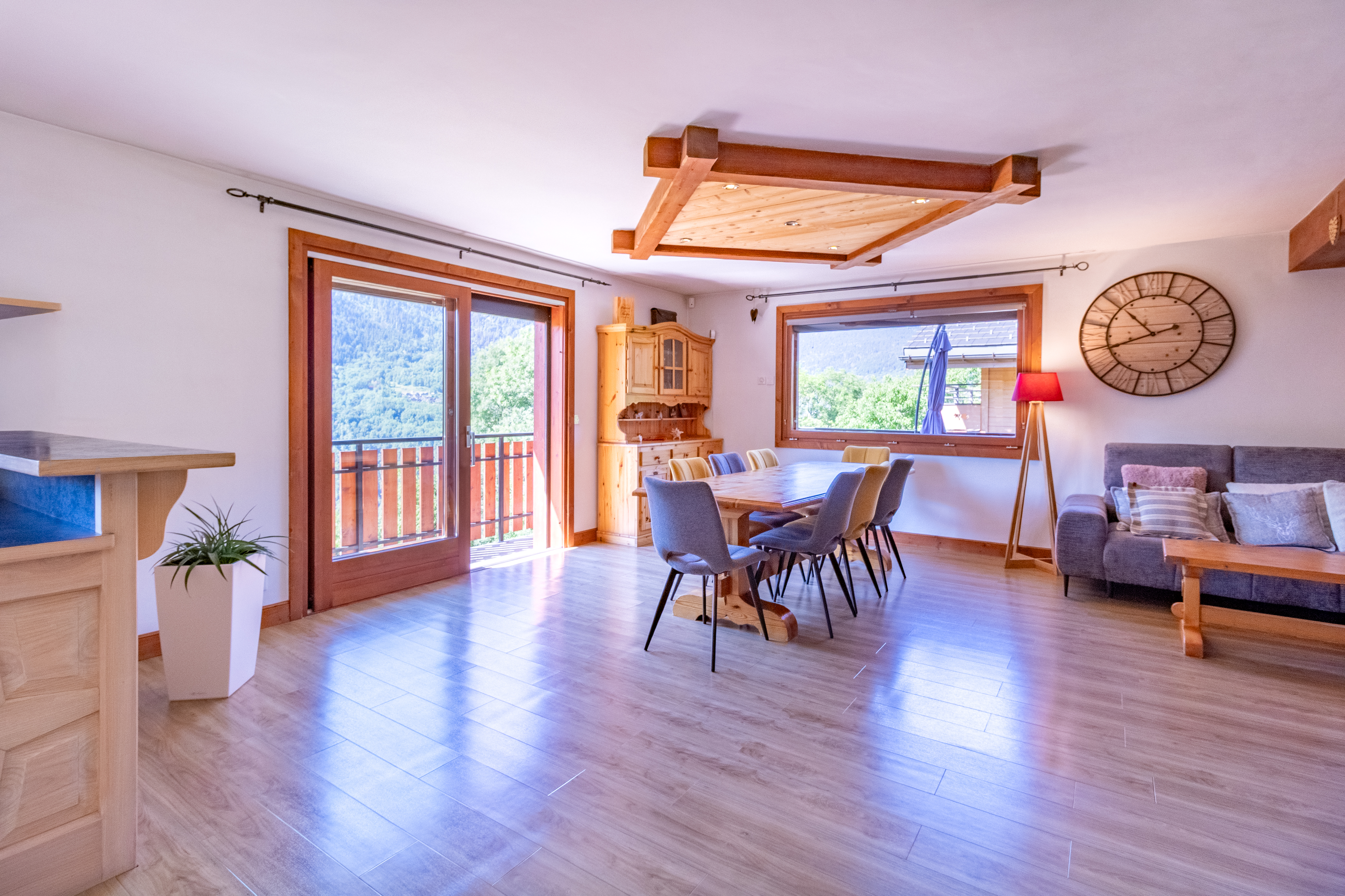 French property for sale in Montagny, Savoie - €999,000 - photo 
