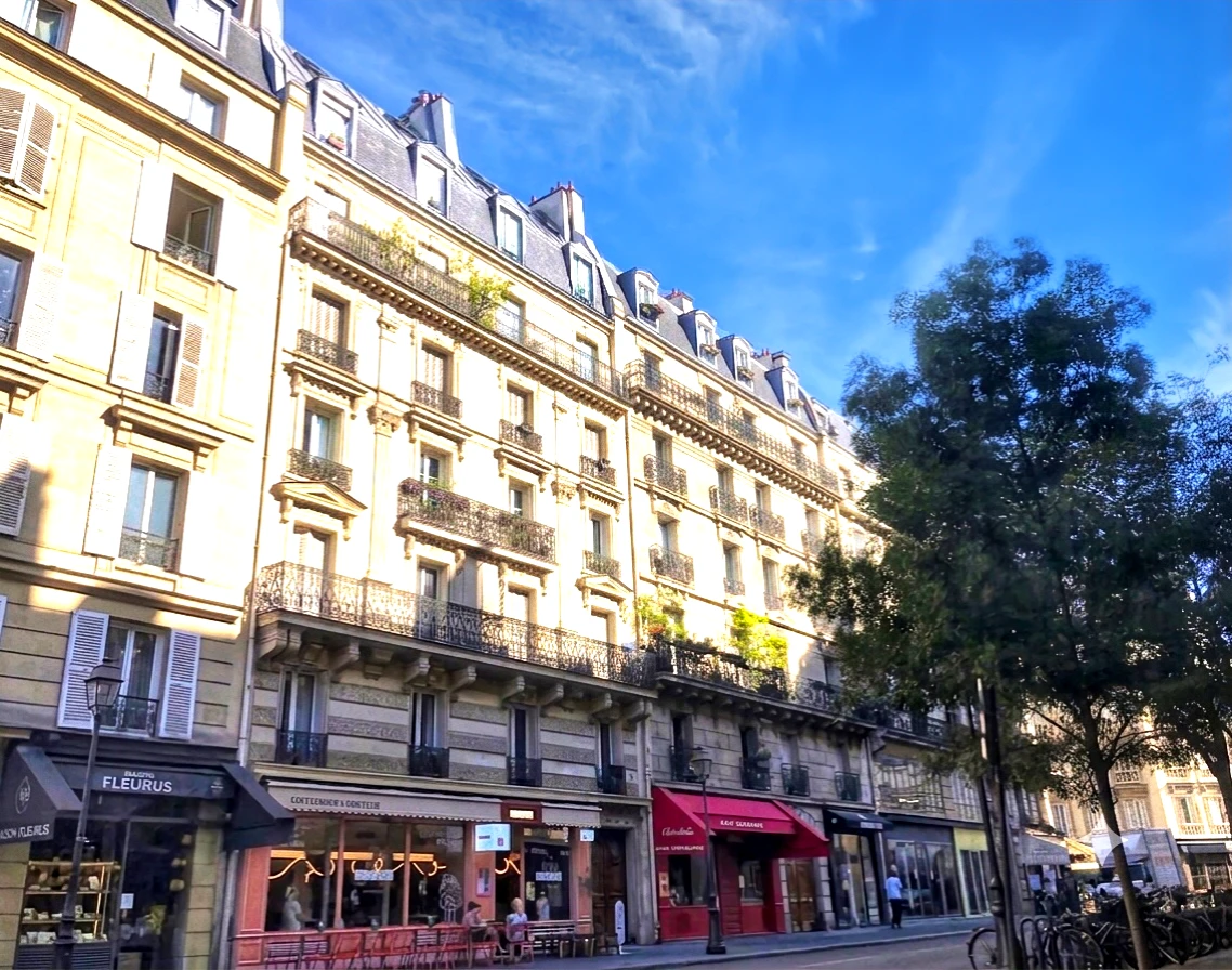 French property for sale in Paris, Paris - €1,160,000 - photo 